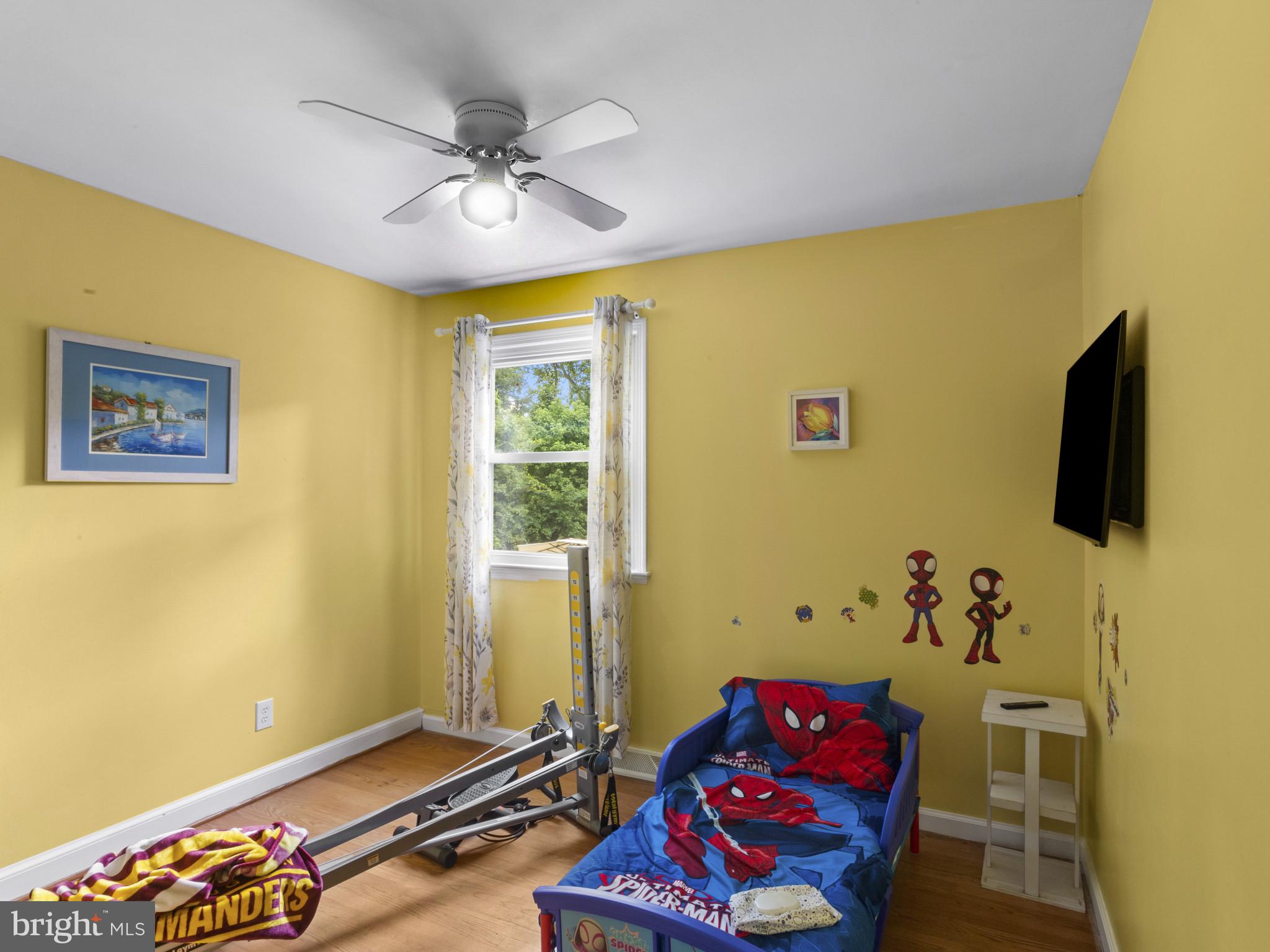 CALVERT MANOR - Residential