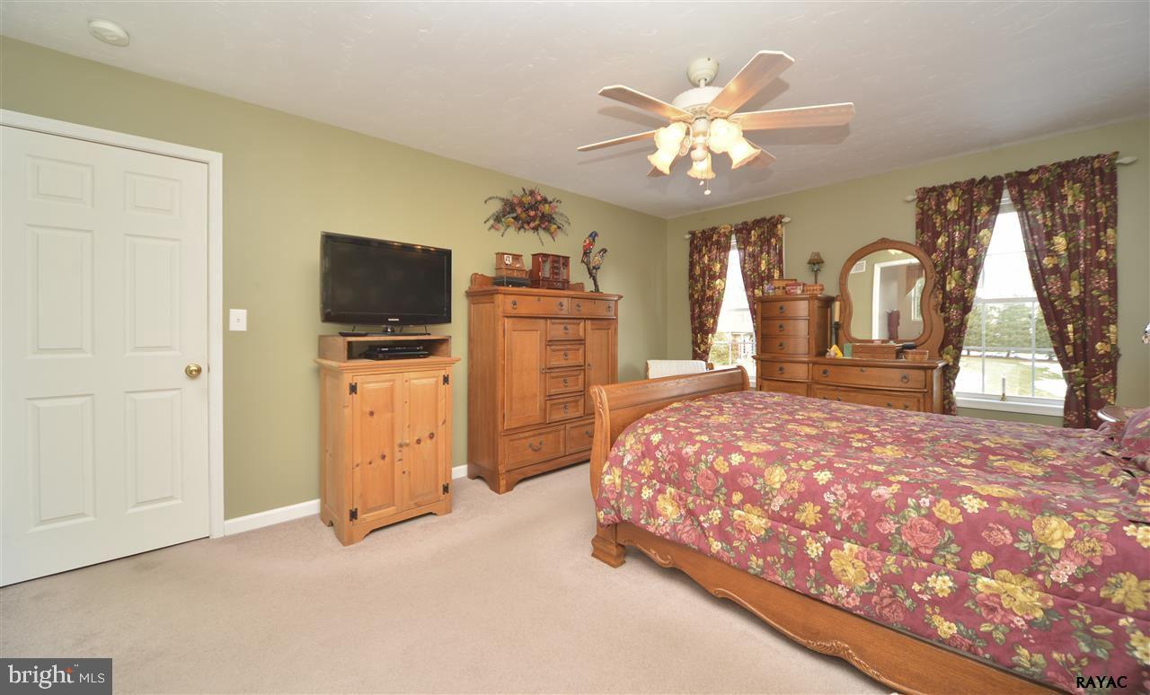 SPRING FORGE - Residential