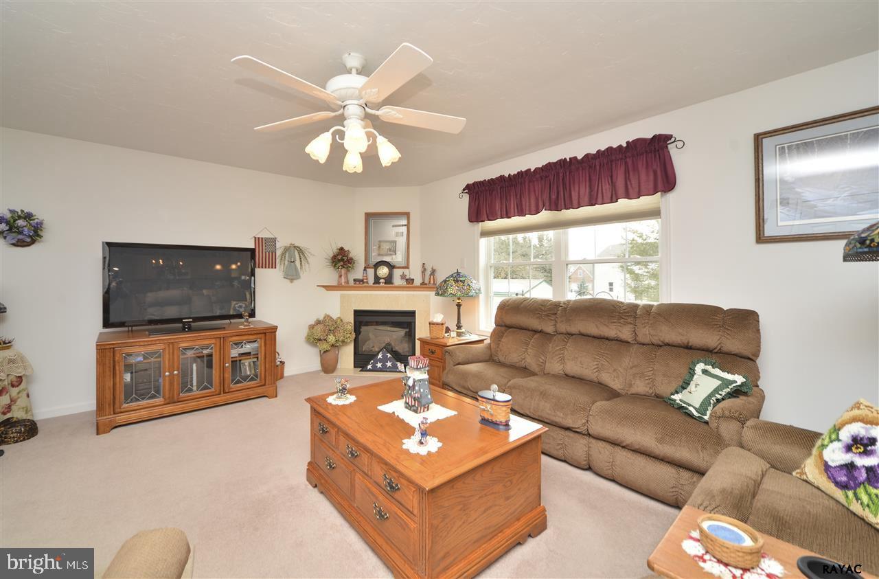 SPRING FORGE - Residential
