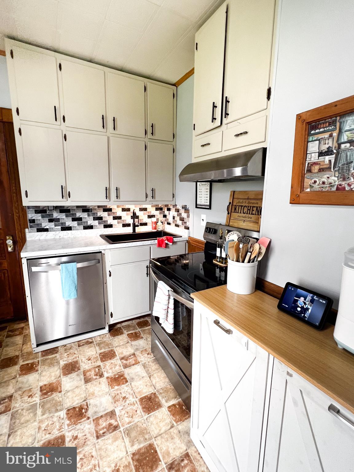 DERRY - Residential