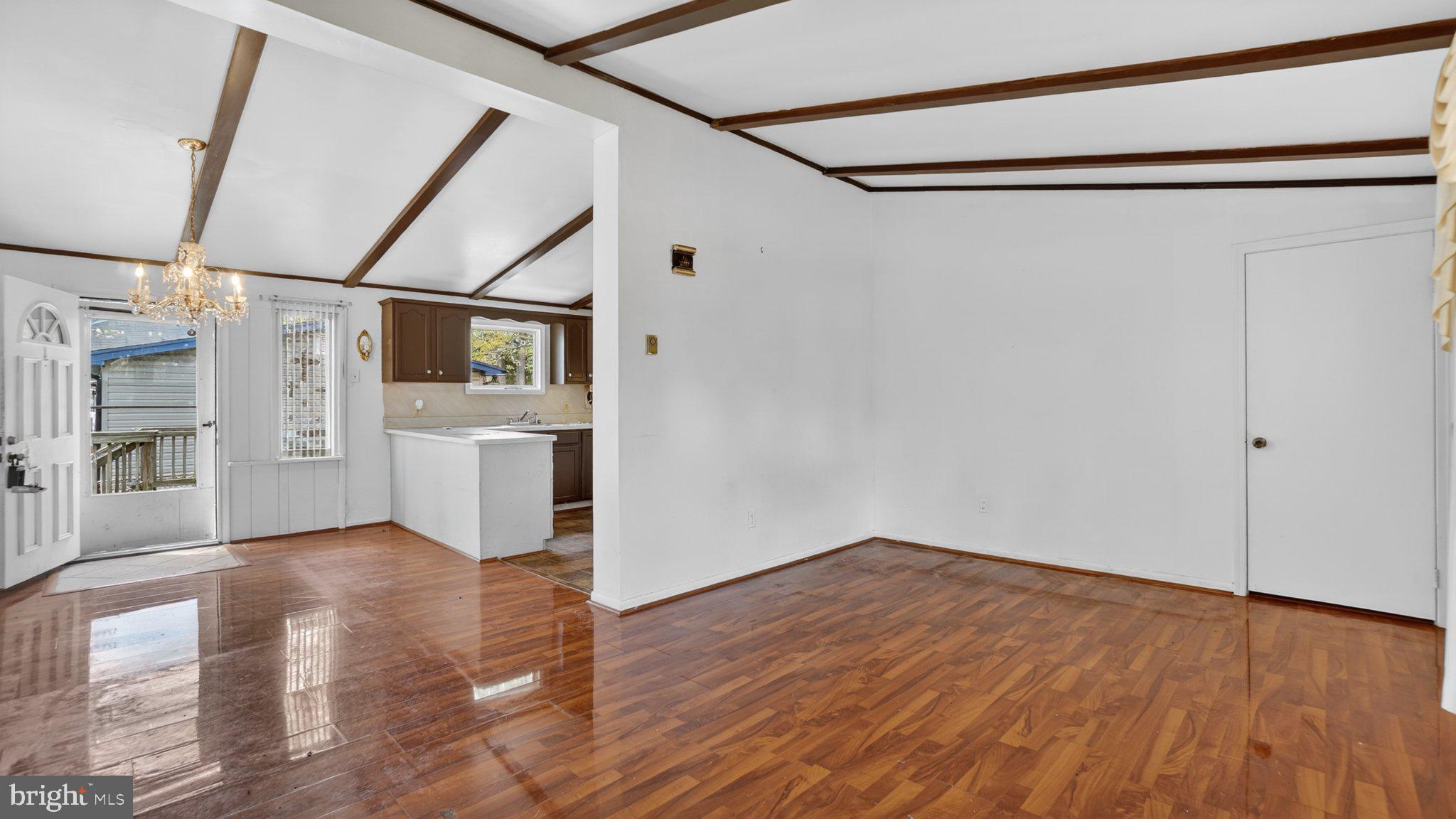 TRUXTON HEIGHTS - Residential