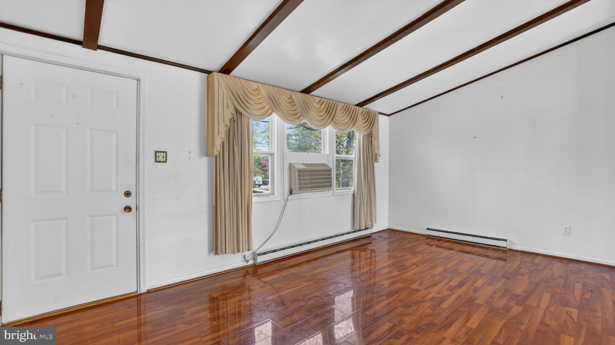 TRUXTON HEIGHTS - Residential
