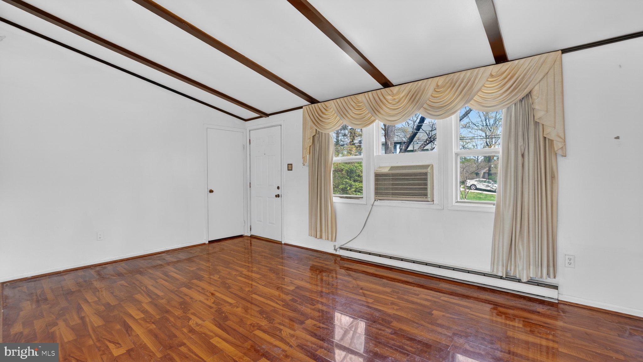 TRUXTON HEIGHTS - Residential