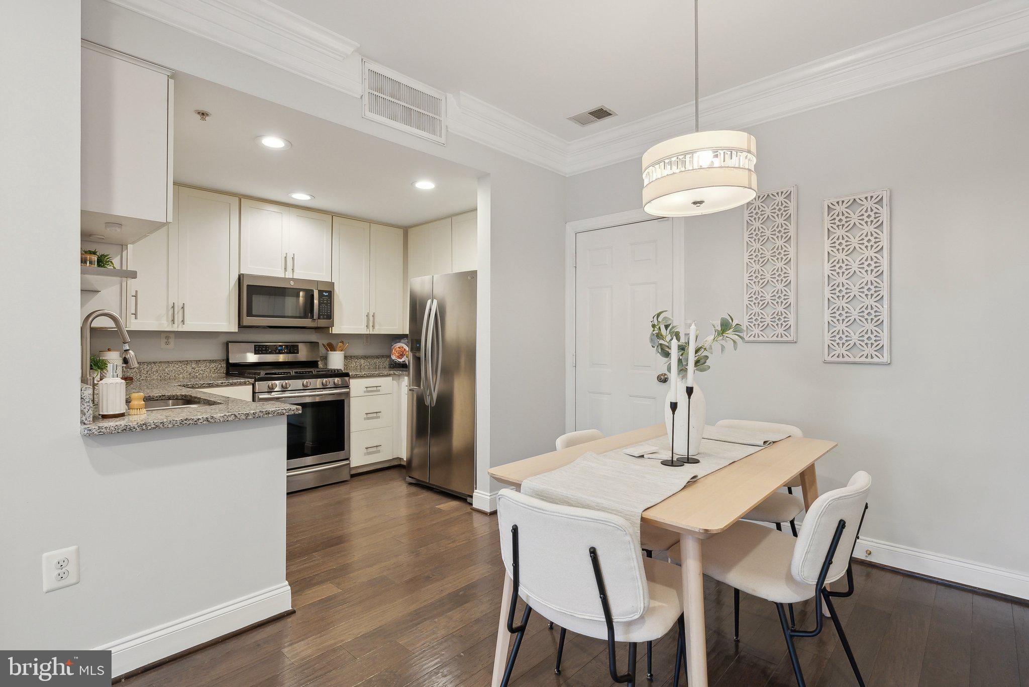 KENTLANDS - Residential Lease