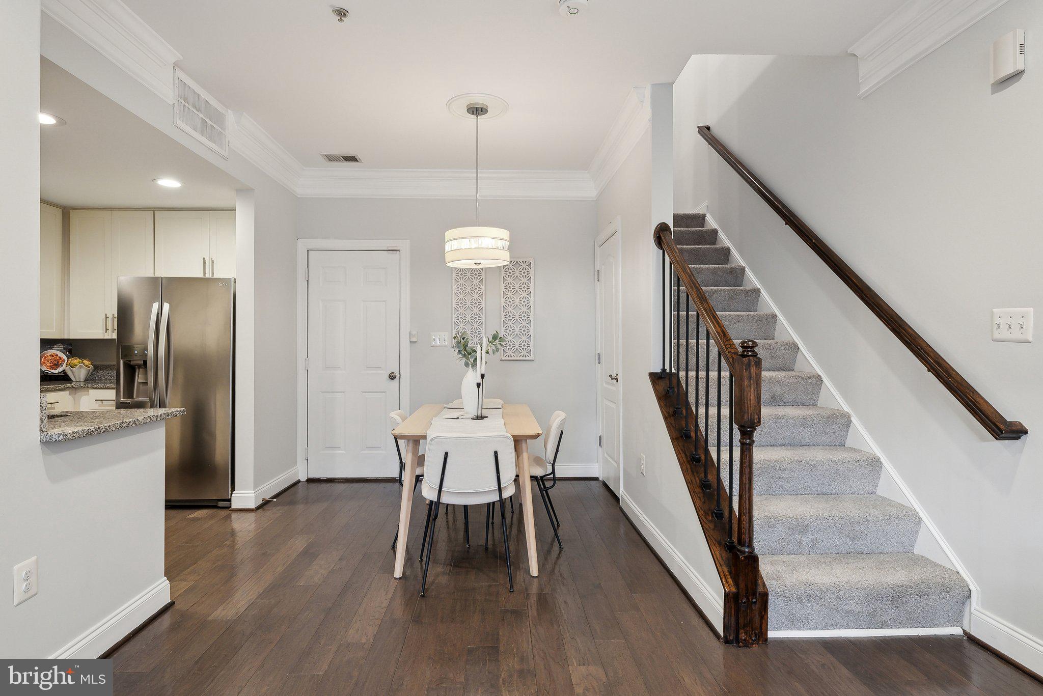 KENTLANDS - Residential Lease