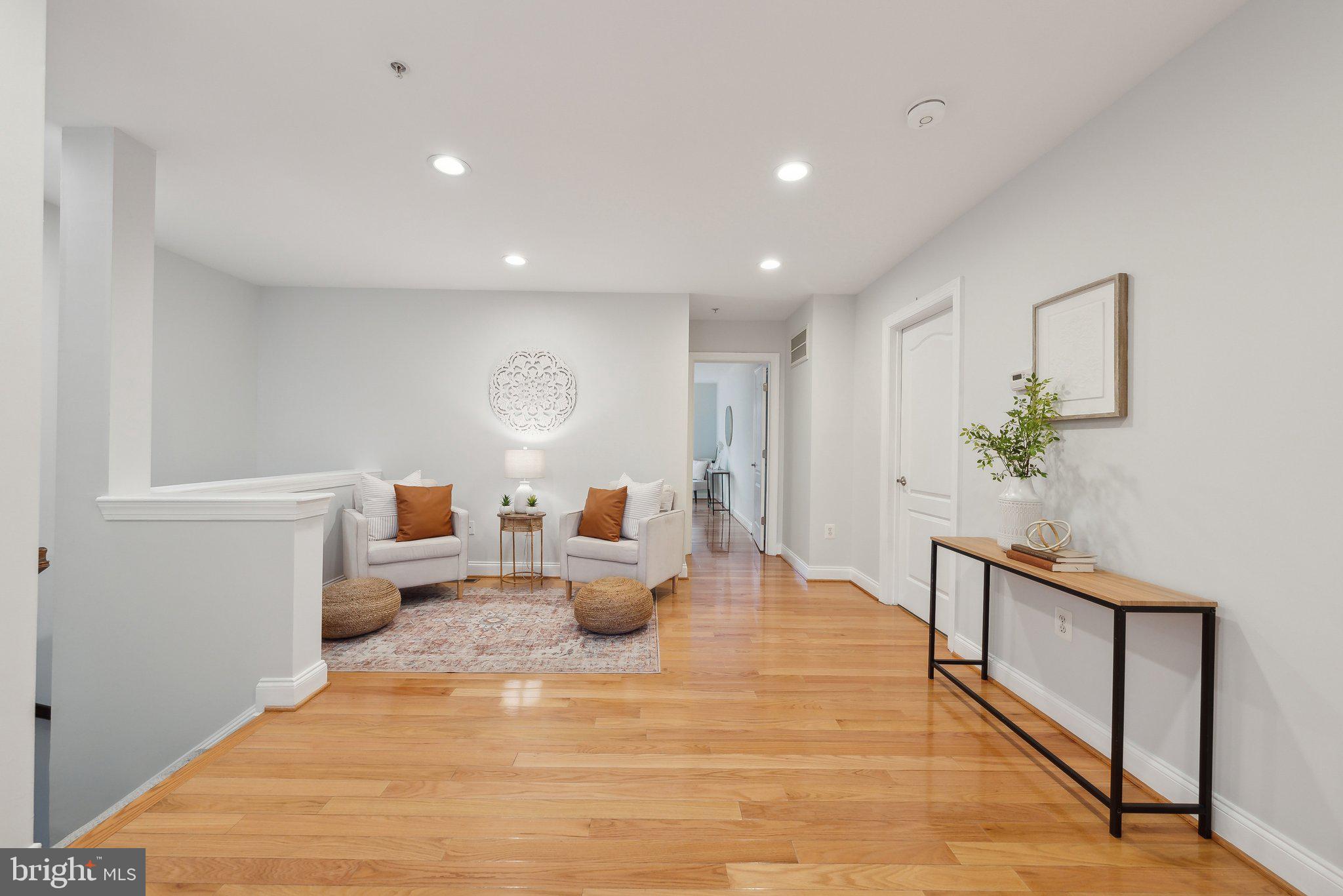 KENTLANDS - Residential Lease