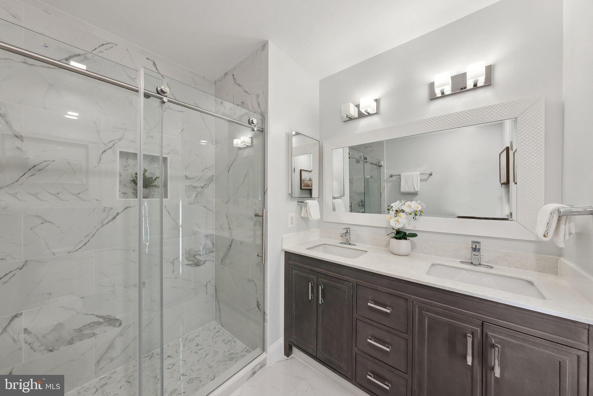 KENTLANDS - Residential Lease