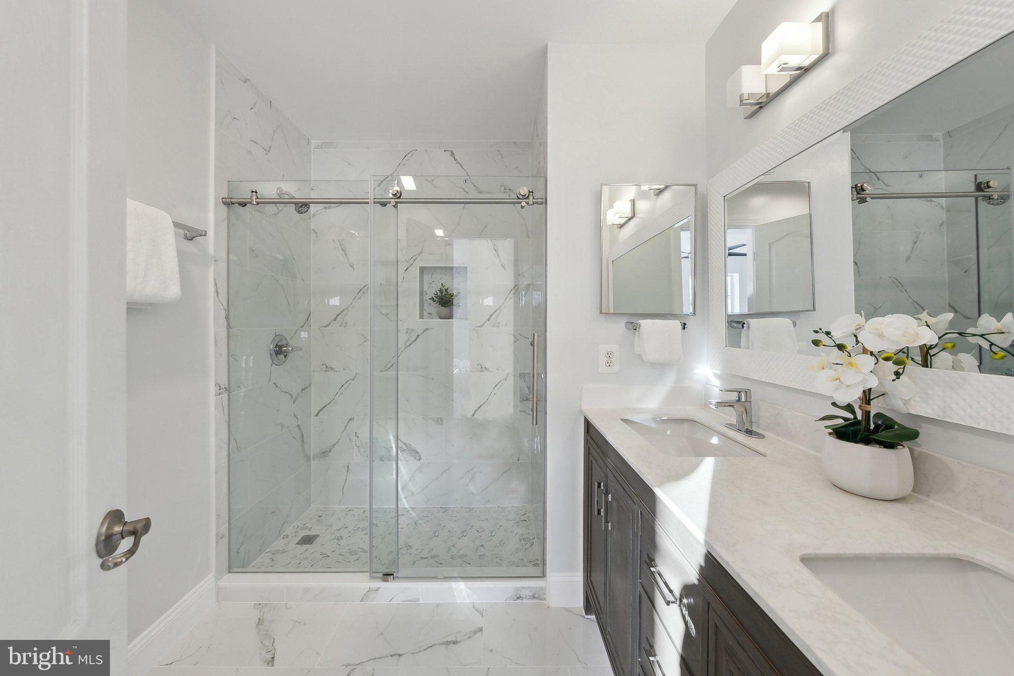 KENTLANDS - Residential Lease