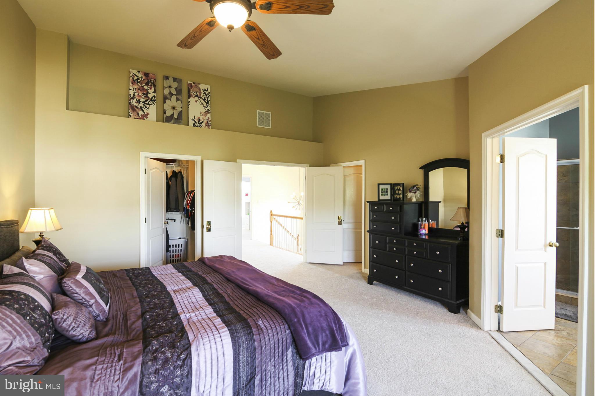 FARMWELL HUNT - Residential