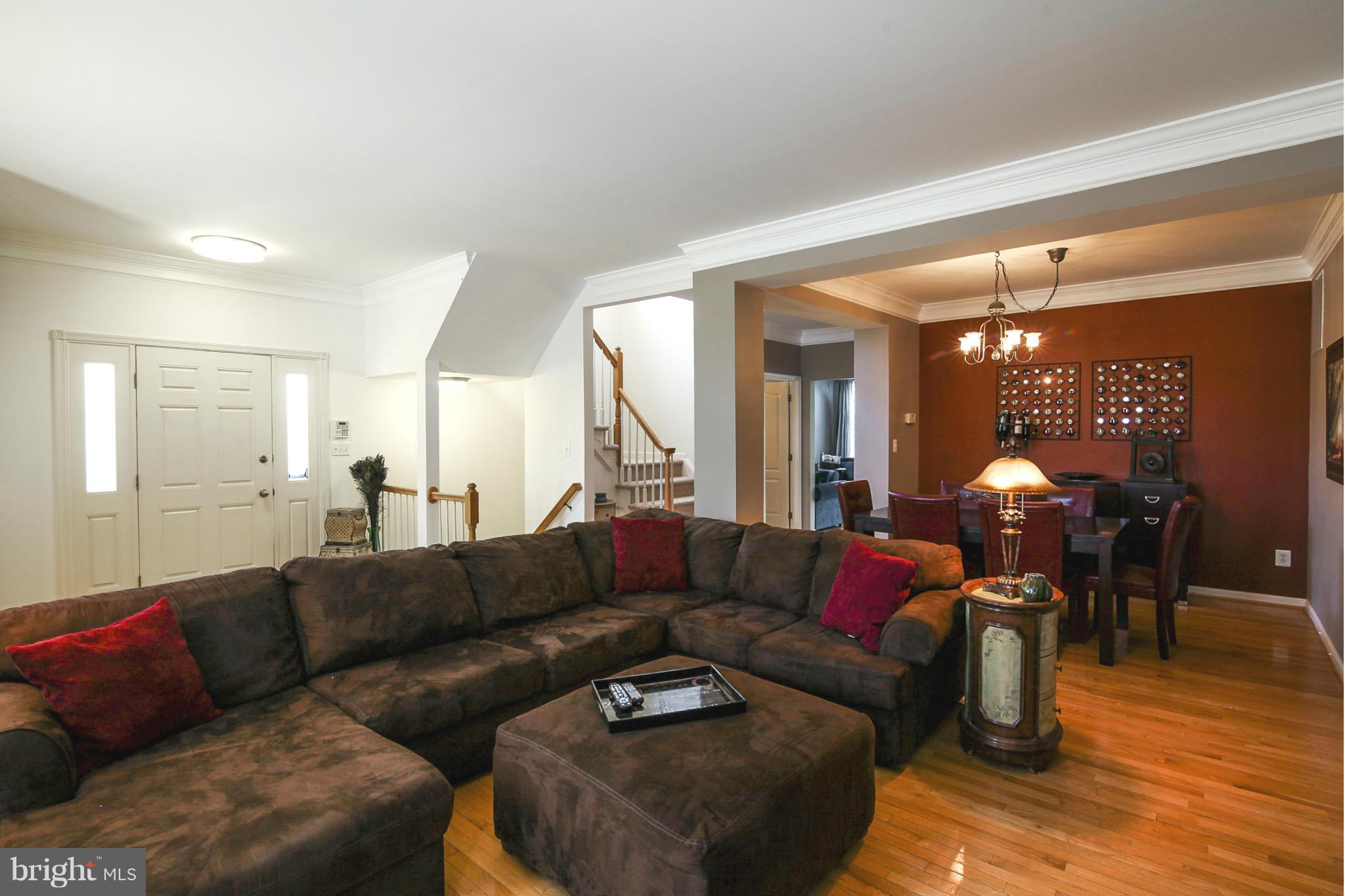 FARMWELL HUNT - Residential