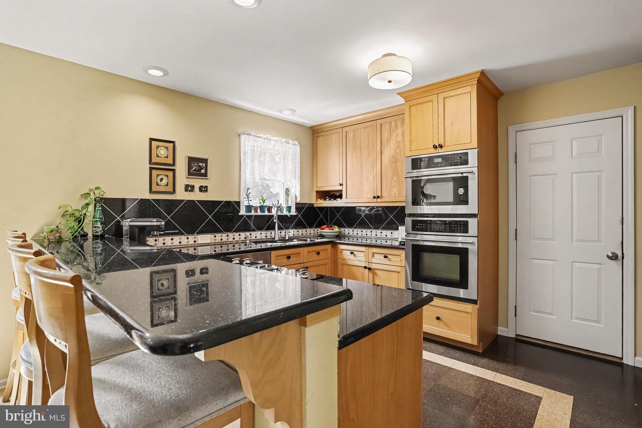 WARWICK TWP - Residential