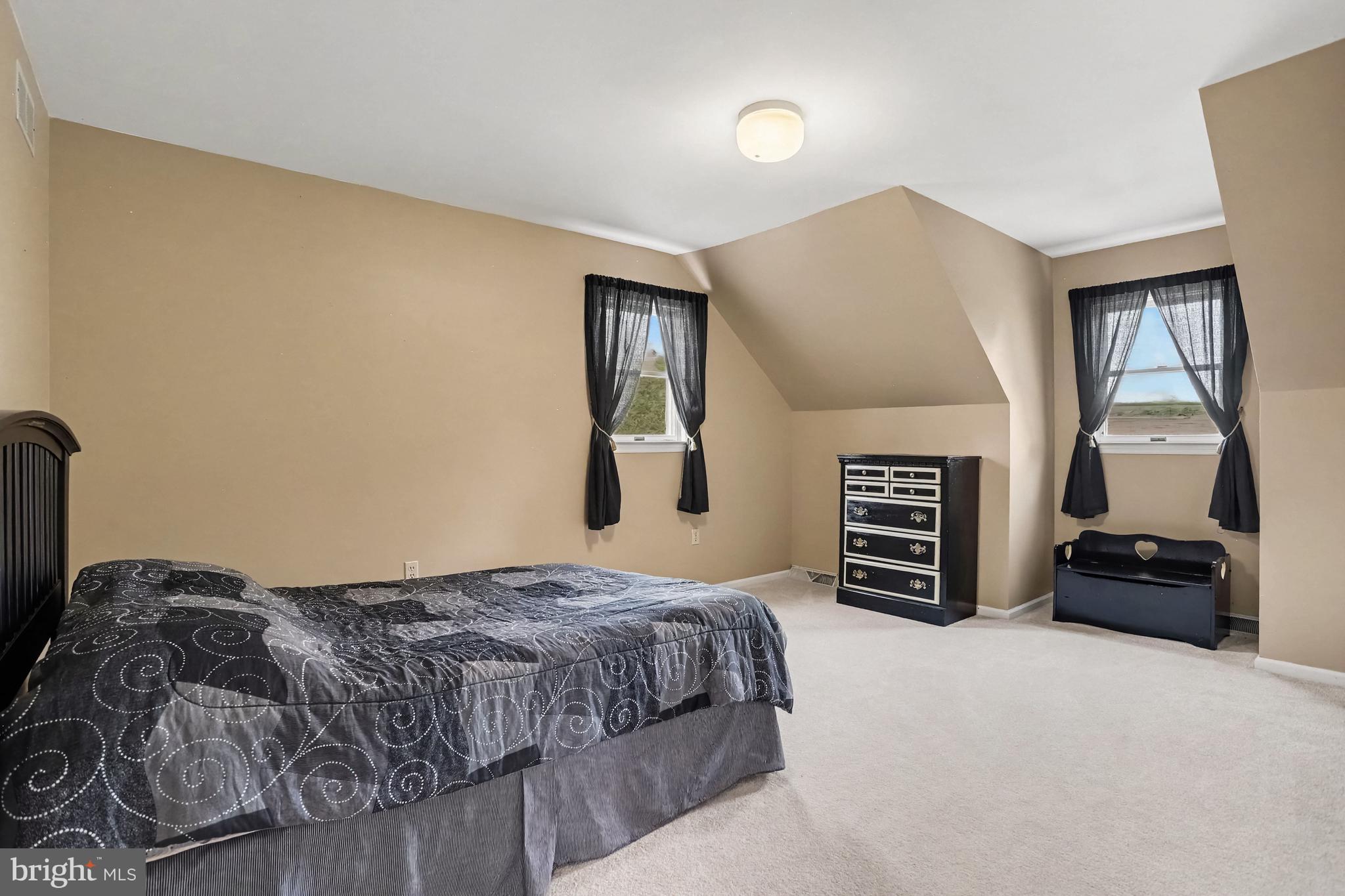WARWICK TWP - Residential