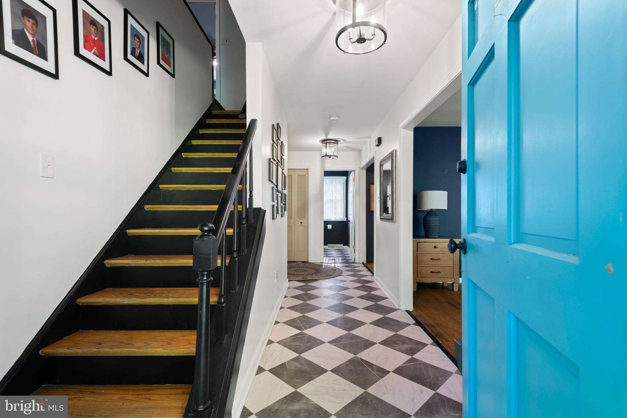 HUNTVIEW AT HORSES - Residential