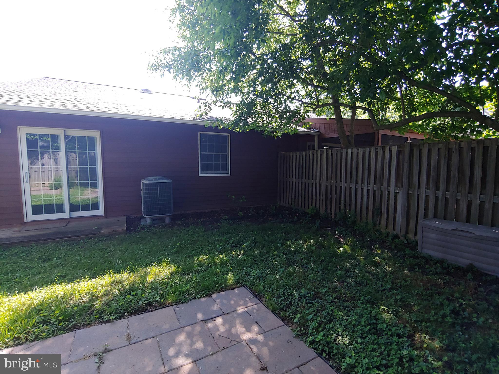 VILLAGE OF SEVERNA PARK - Residential Lease