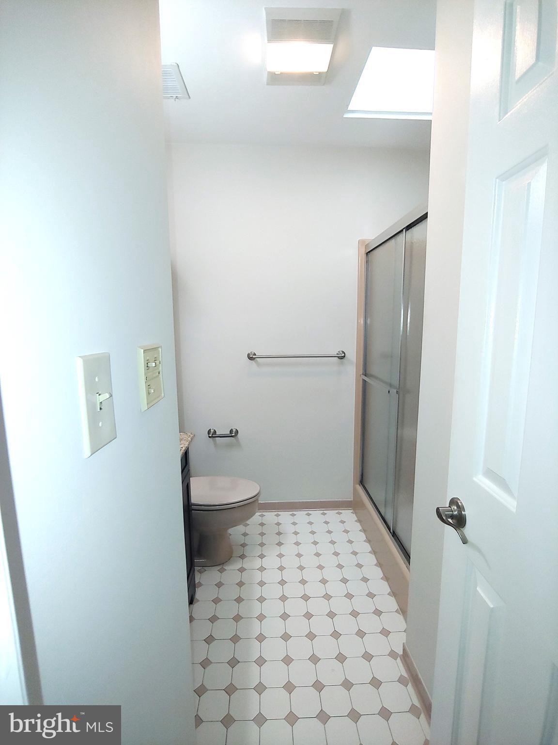 VILLAGE OF SEVERNA PARK - Residential Lease