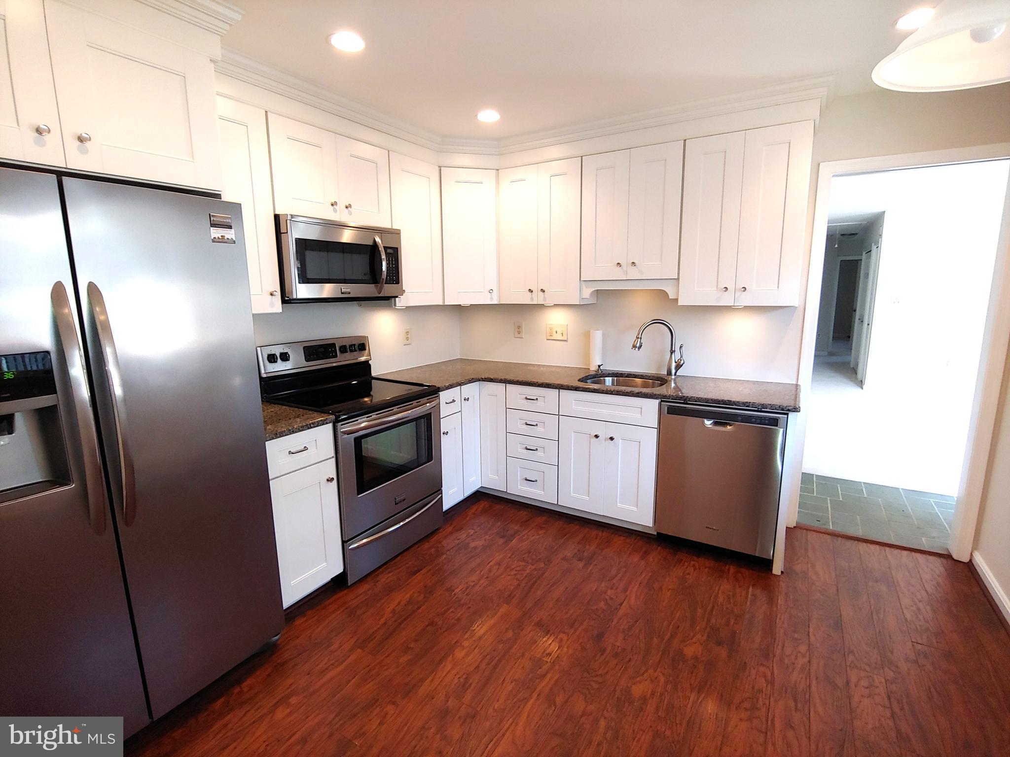 VILLAGE OF SEVERNA PARK - Residential Lease