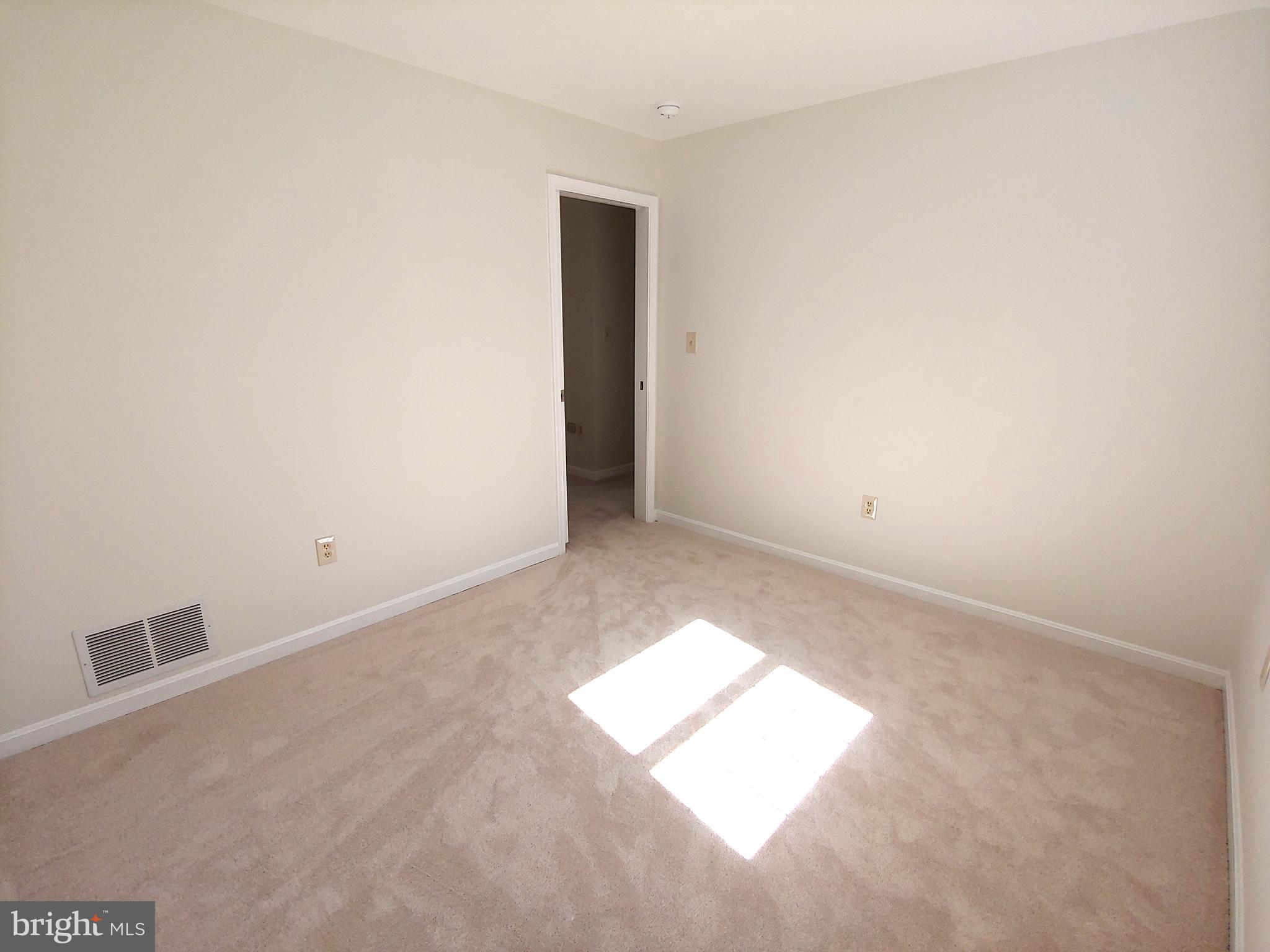 VILLAGE OF SEVERNA PARK - Residential Lease