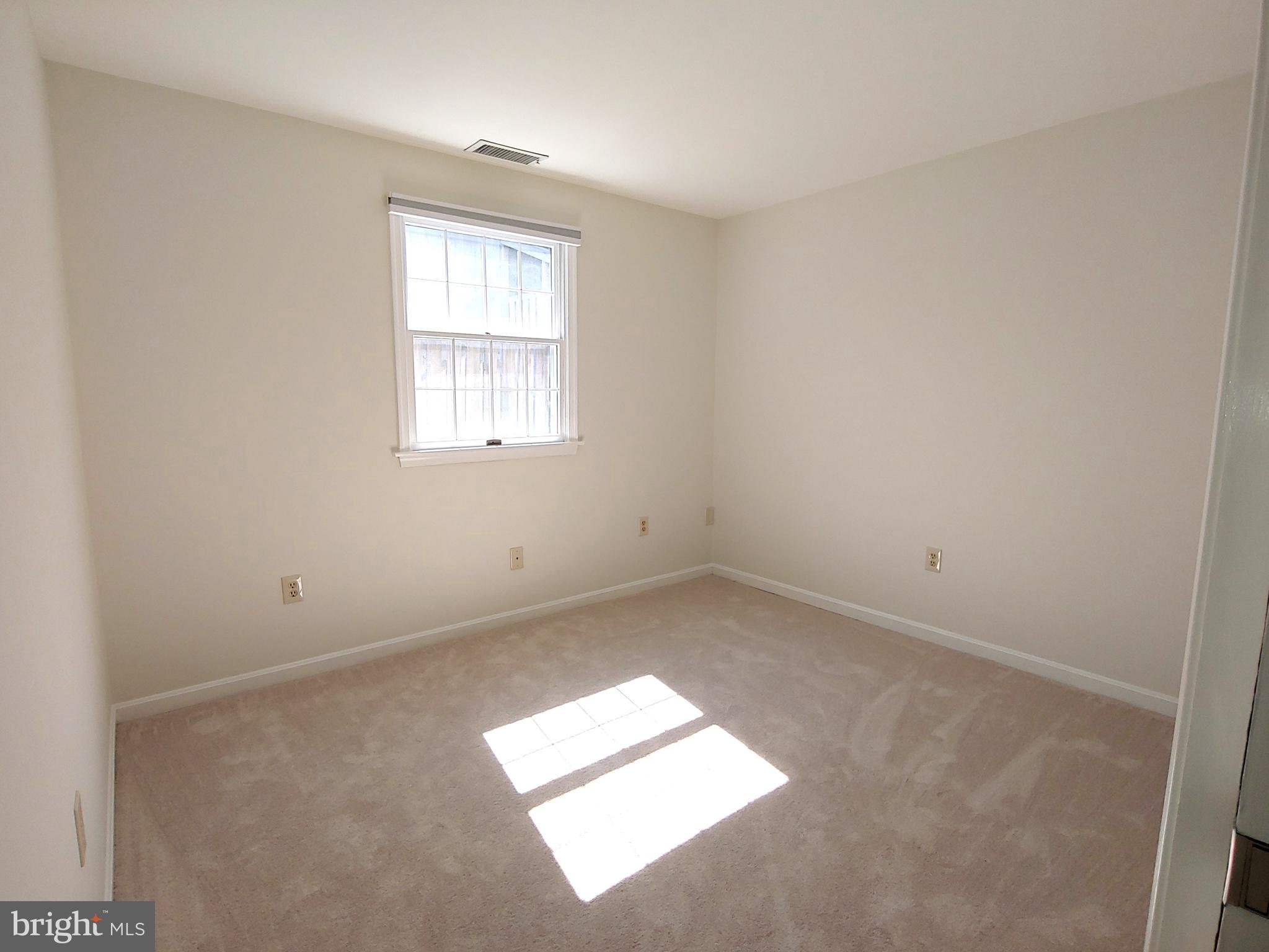 VILLAGE OF SEVERNA PARK - Residential Lease