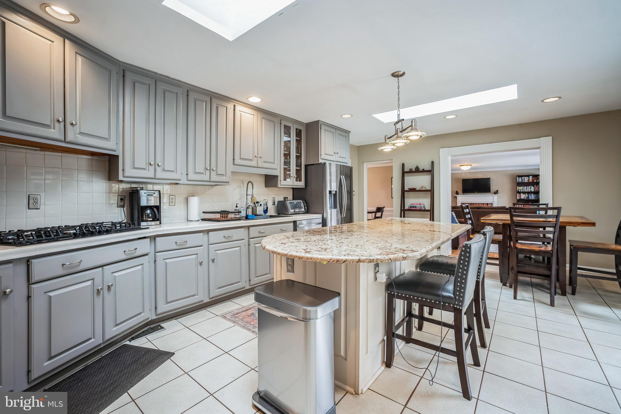 AVON PARK - Residential