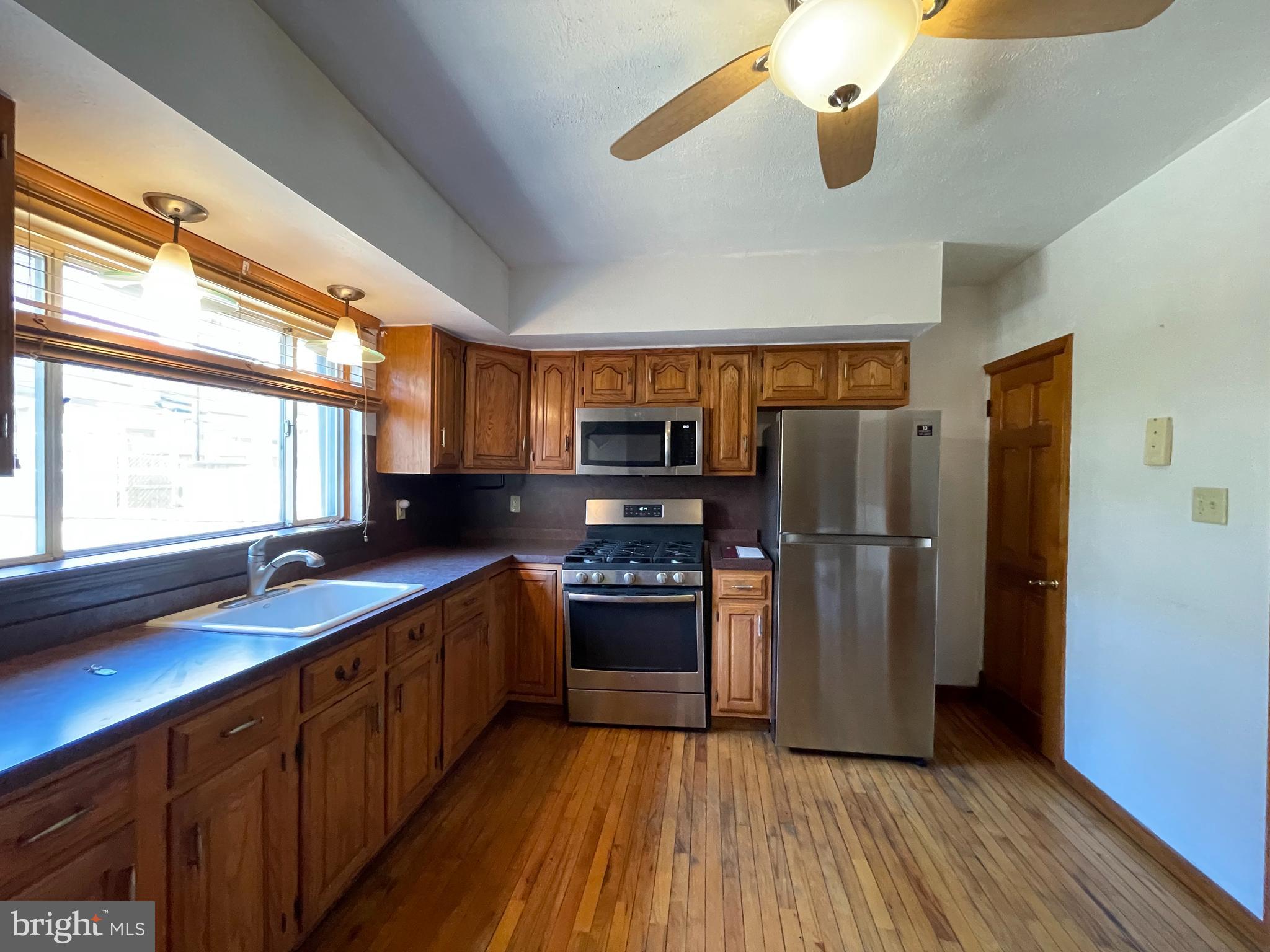 WHITMAN - Residential
