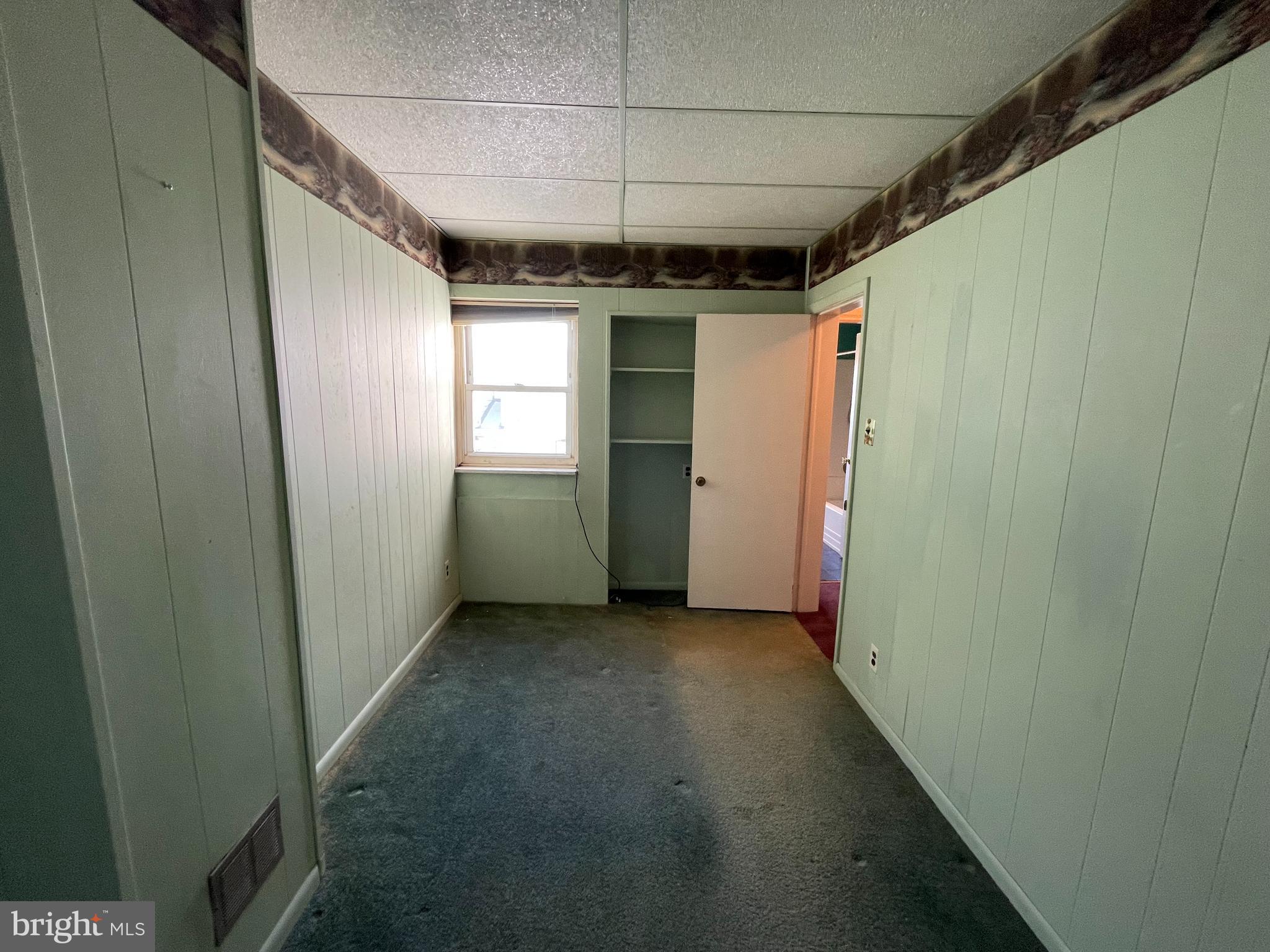 WHITMAN - Residential