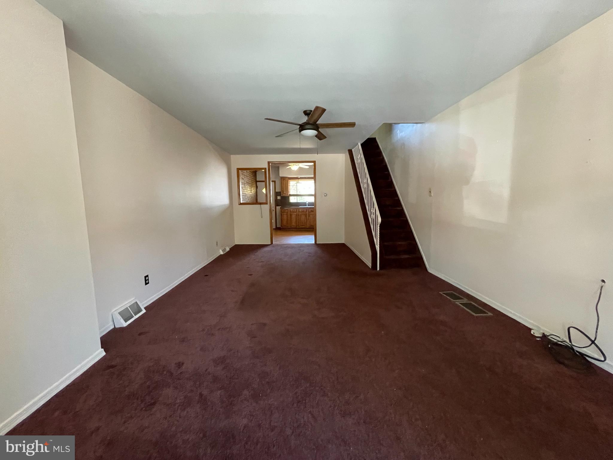 WHITMAN - Residential