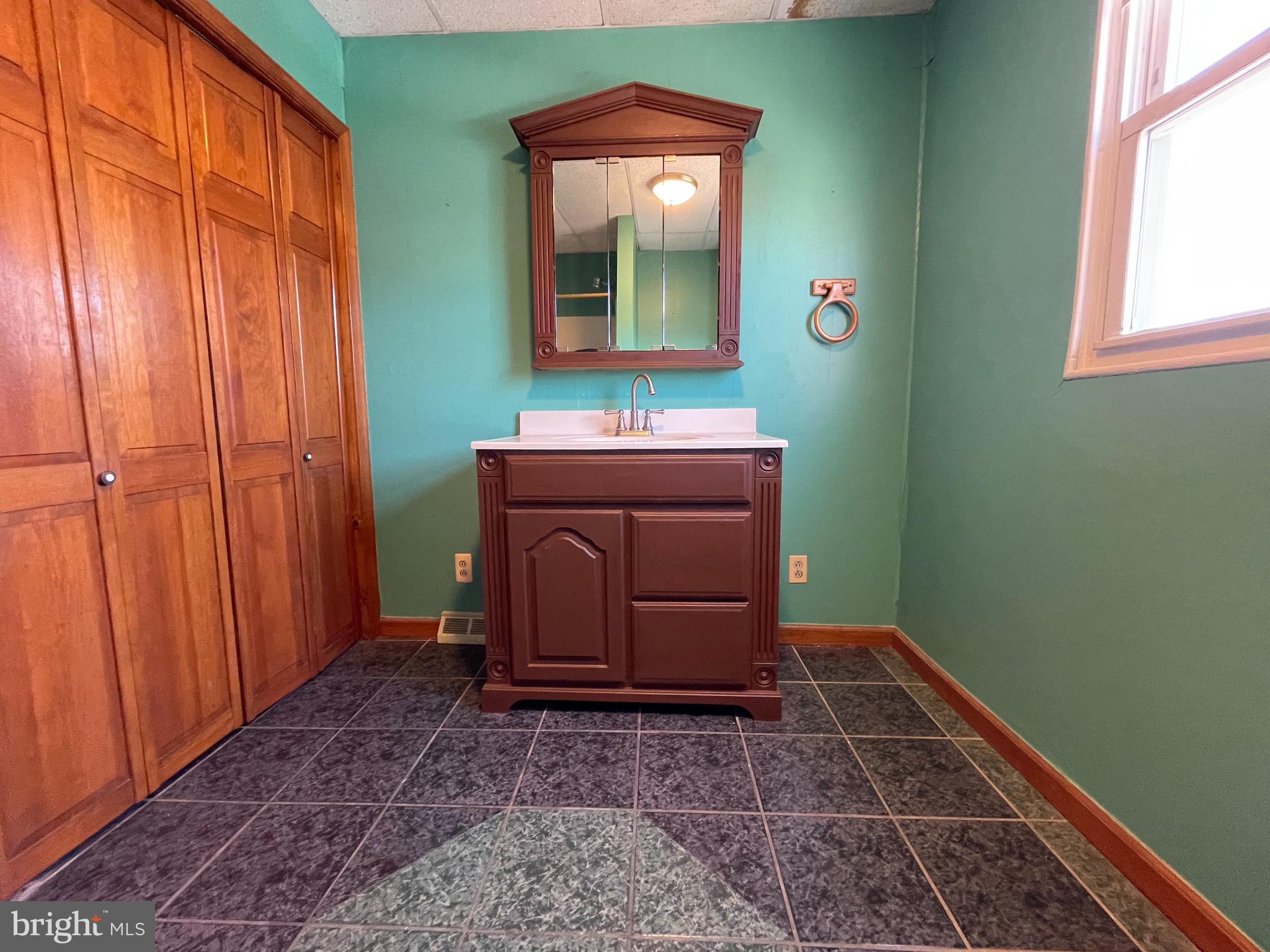 WHITMAN - Residential