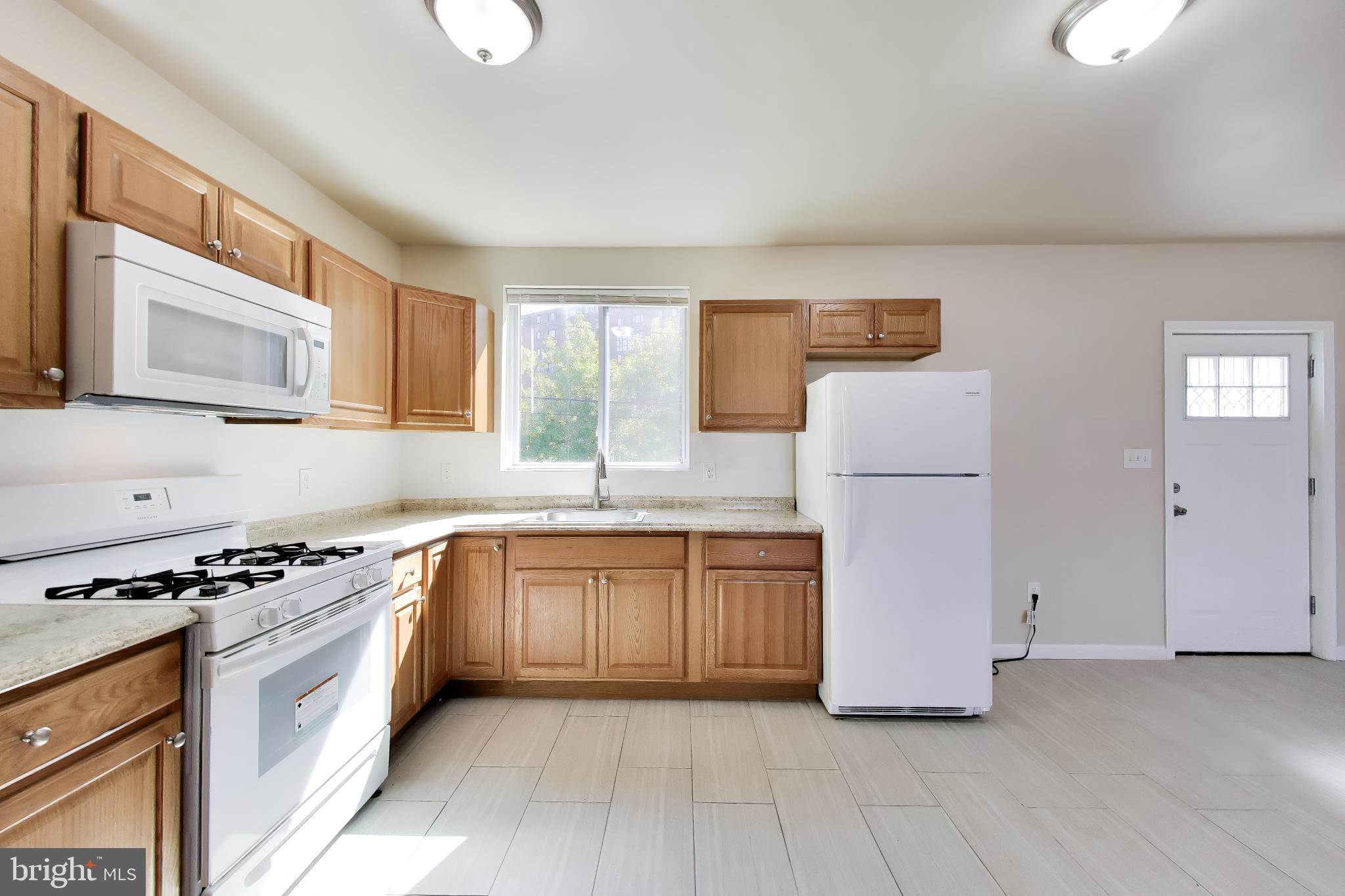 PARK CIRCLE - Residential