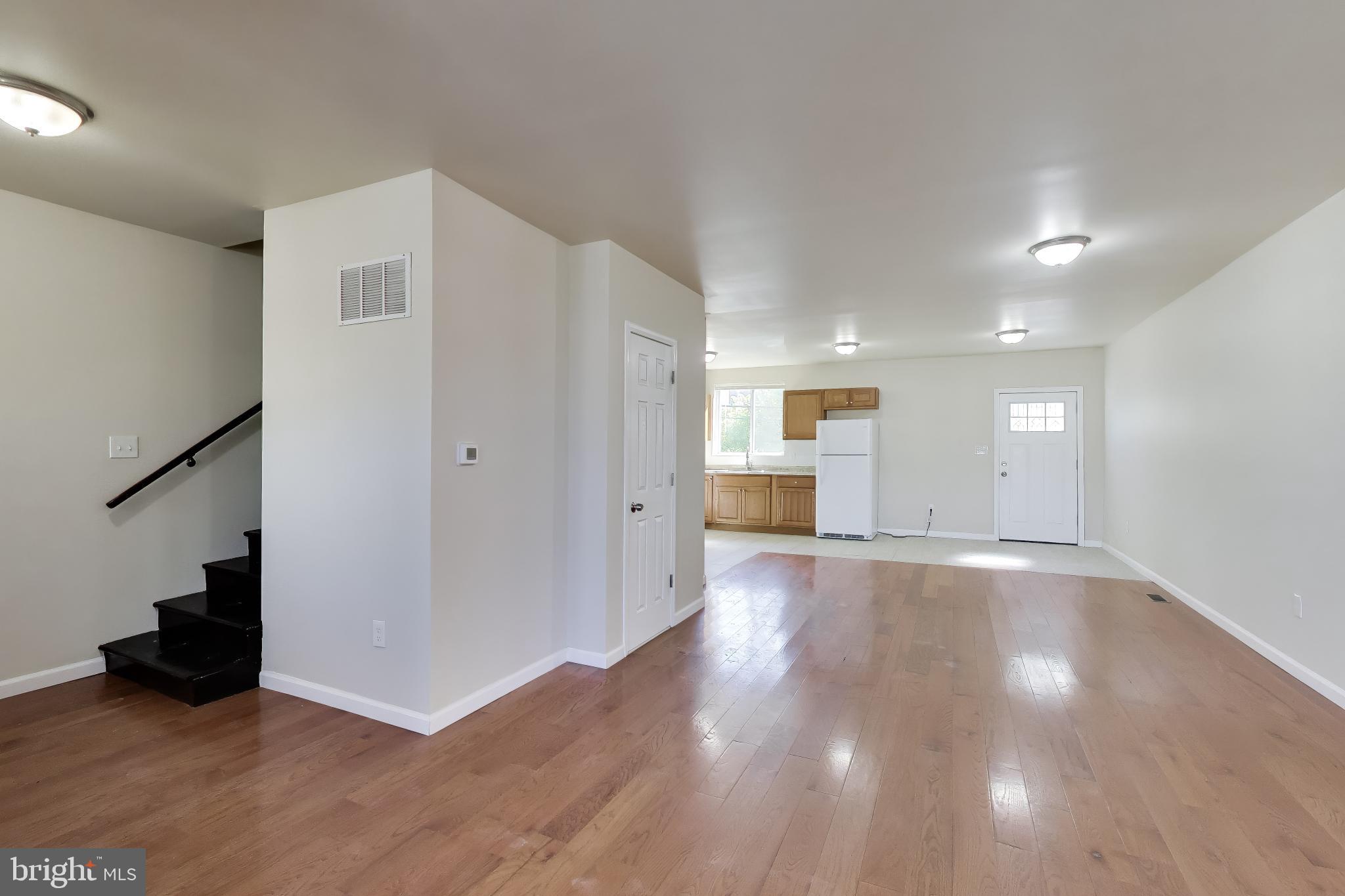 PARK CIRCLE - Residential