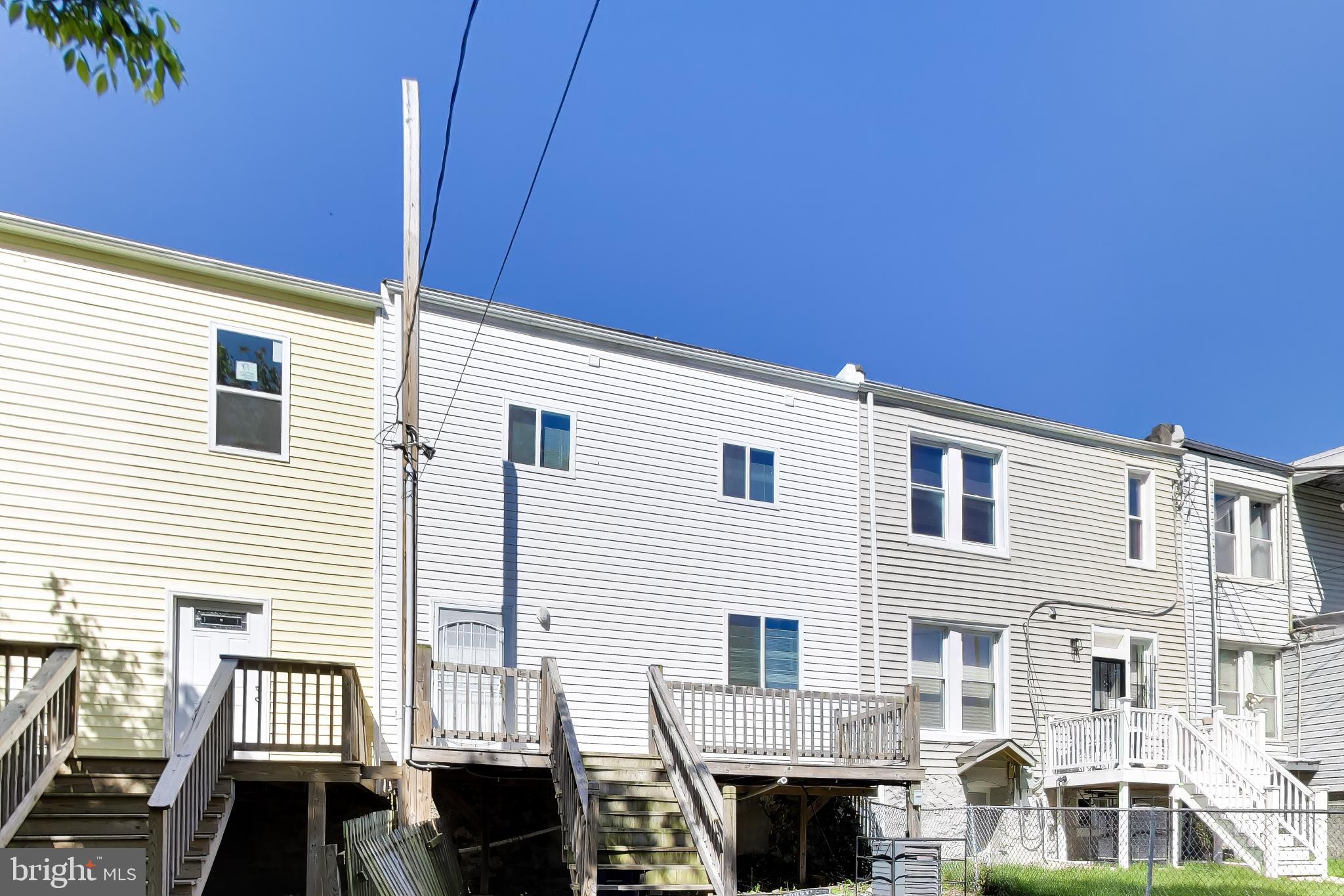 PARK CIRCLE - Residential