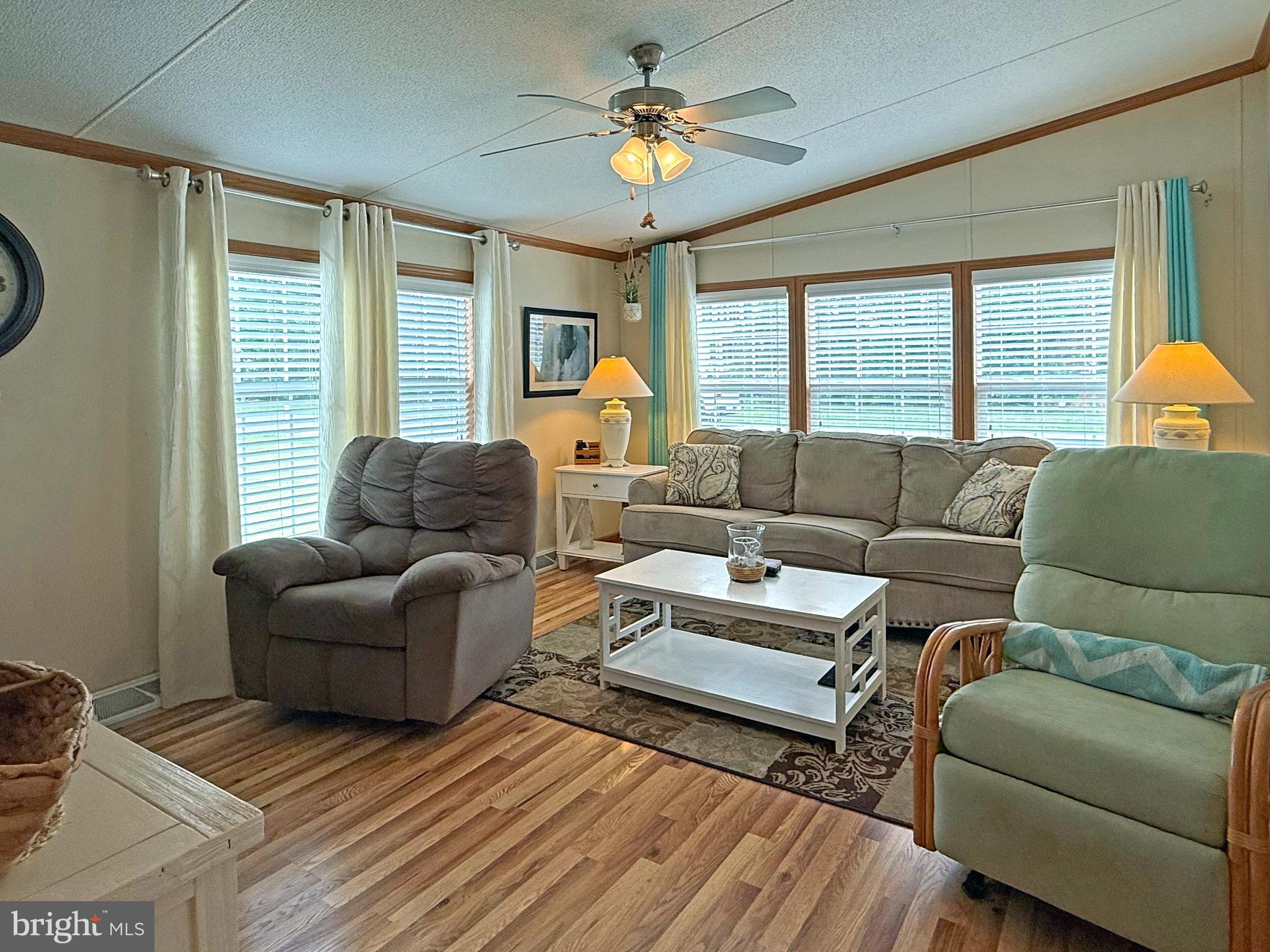 SILVERVIEW FARM MHP - Residential