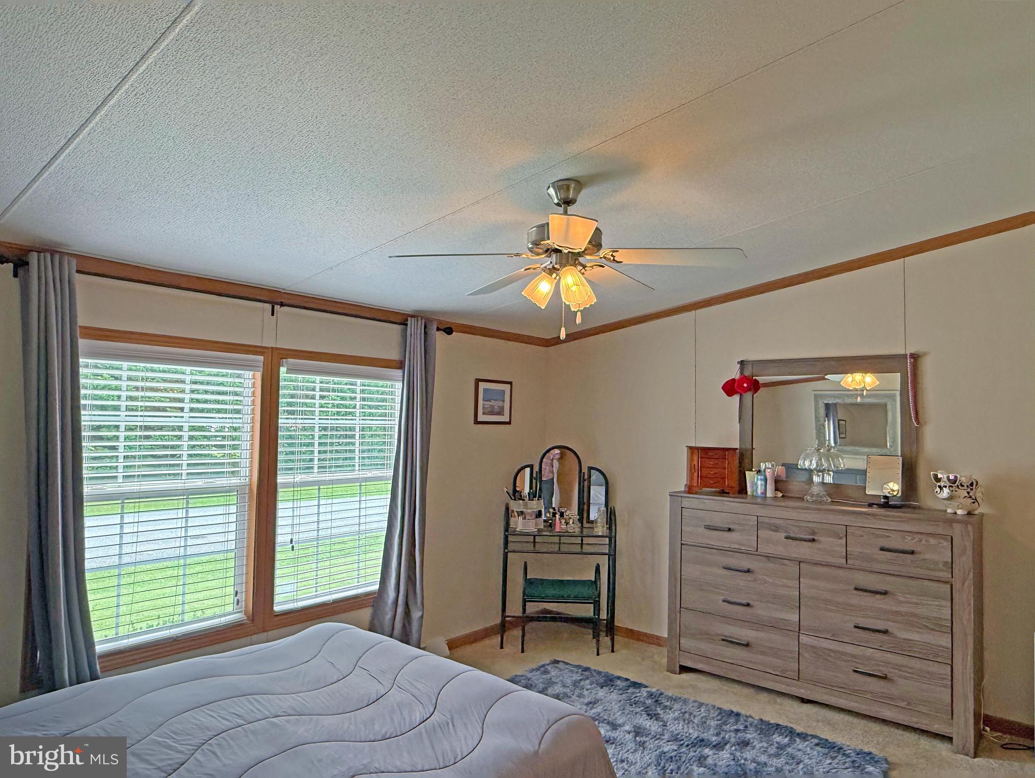 SILVERVIEW FARM MHP - Residential