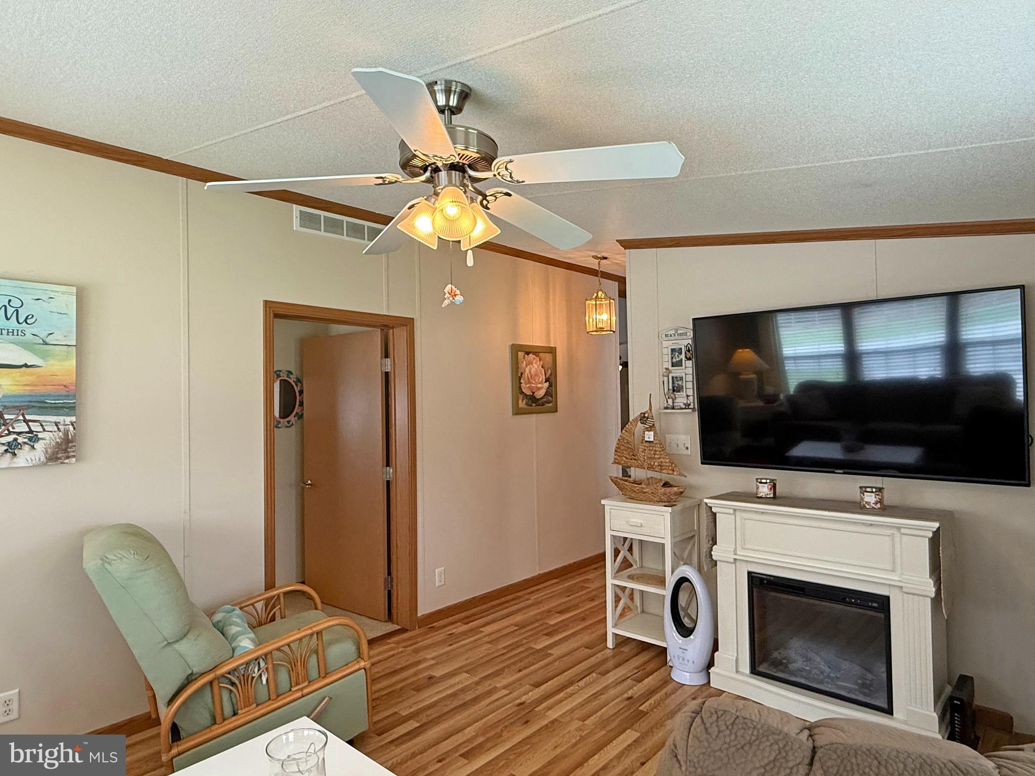 SILVERVIEW FARM MHP - Residential