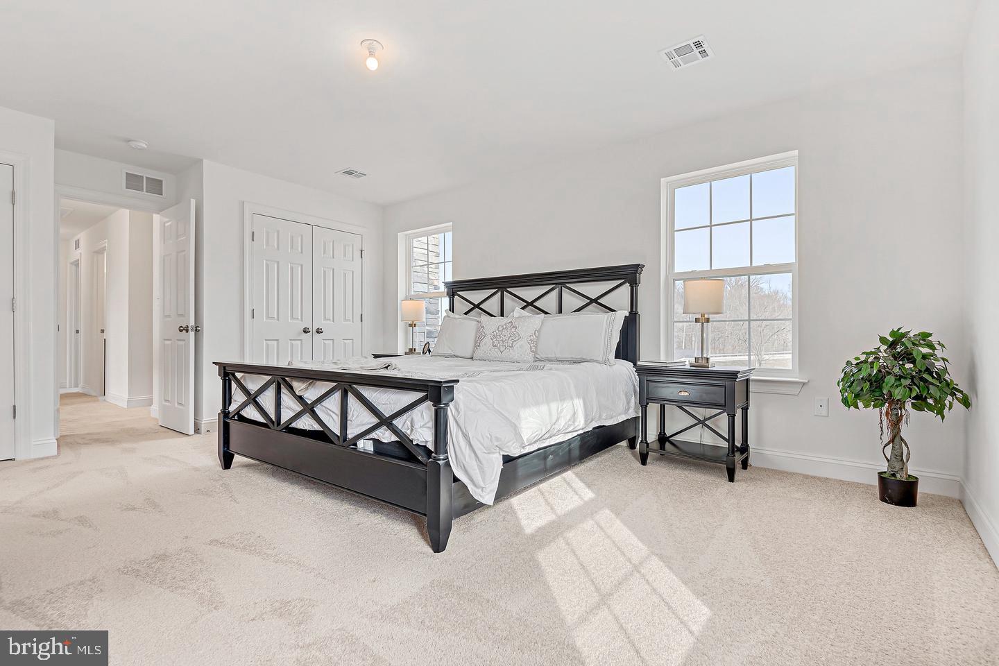 MEADOW LANE FARMS - Residential