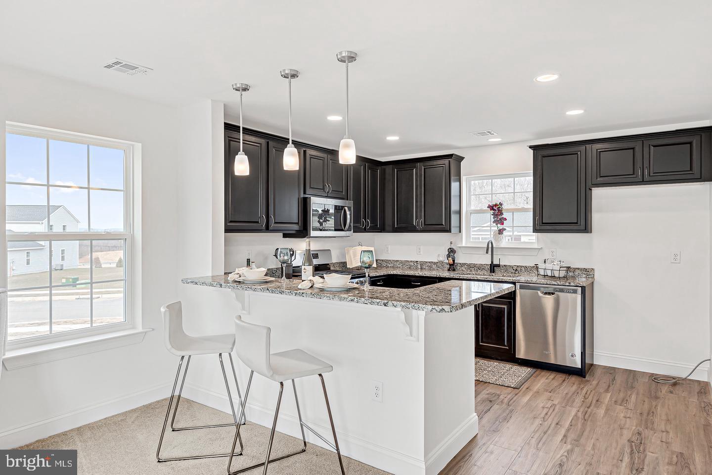 MEADOW LANE FARMS - Residential