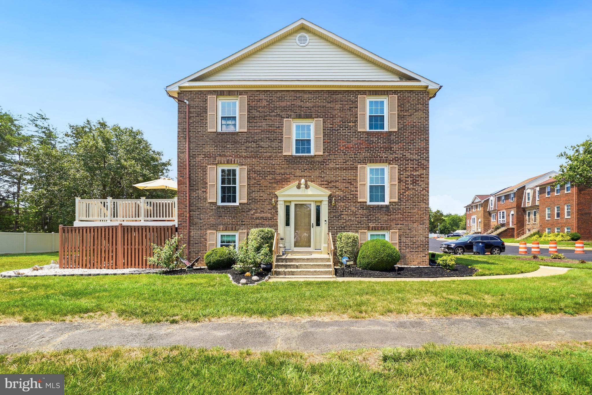 SURRATTS VILLAGE - Residential