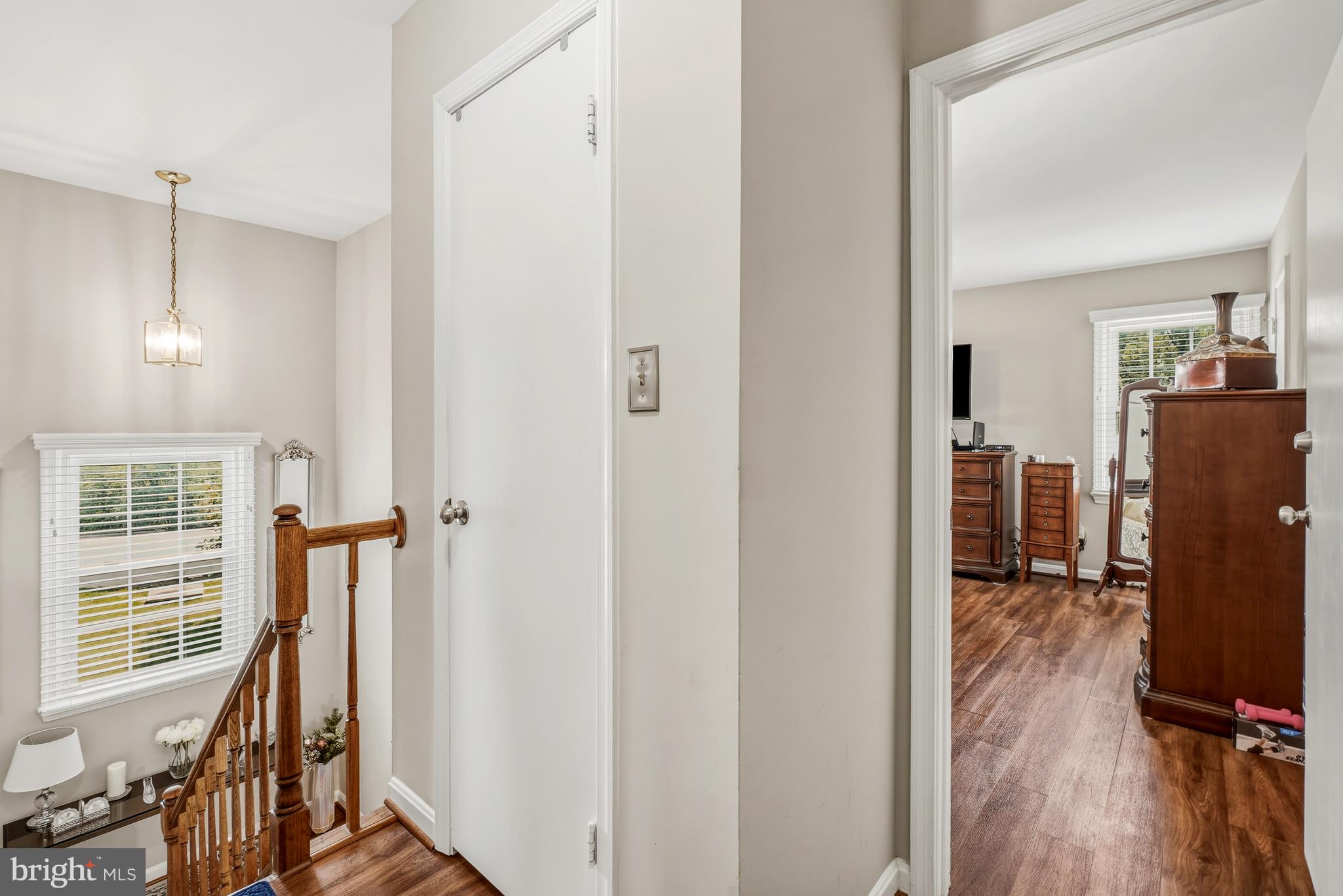 SURRATTS VILLAGE - Residential