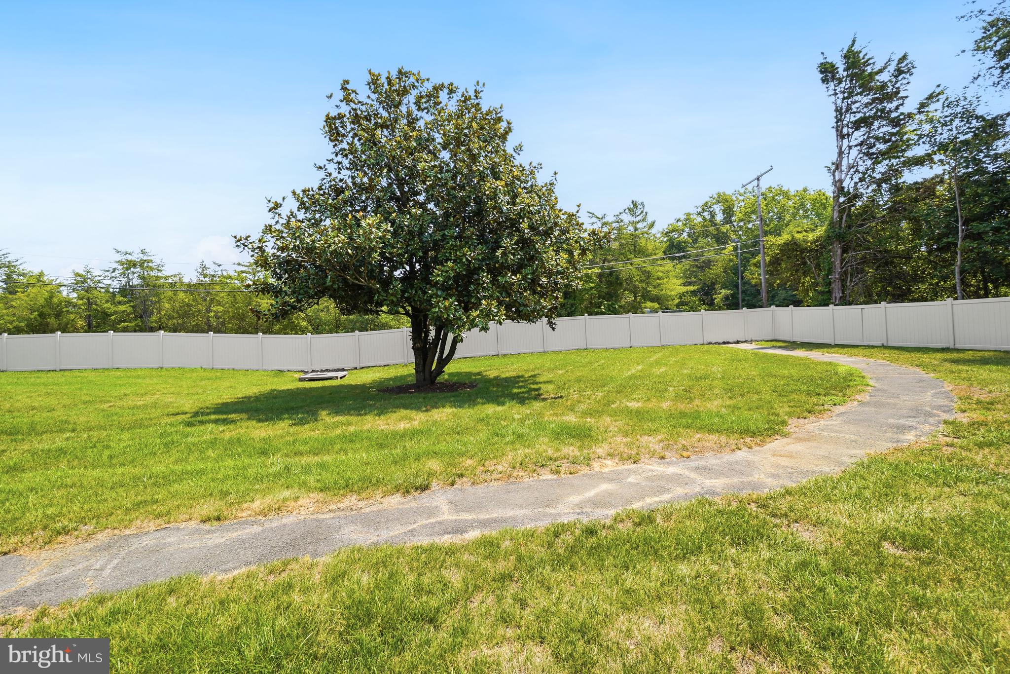 SURRATTS VILLAGE - Residential