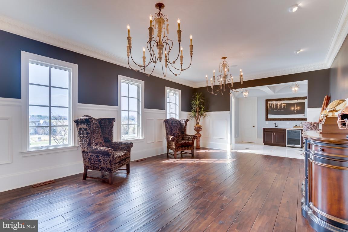 CREIGHTON FARMS - Residential