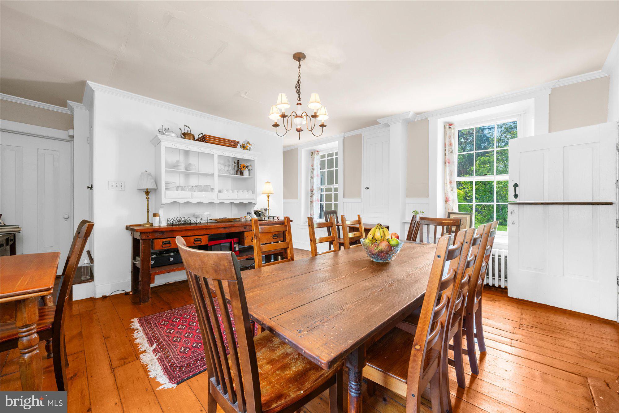 BUCKINGHAM - Commercial Sale