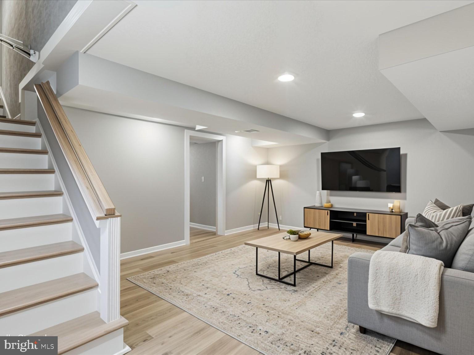 LACEY FOREST - Residential