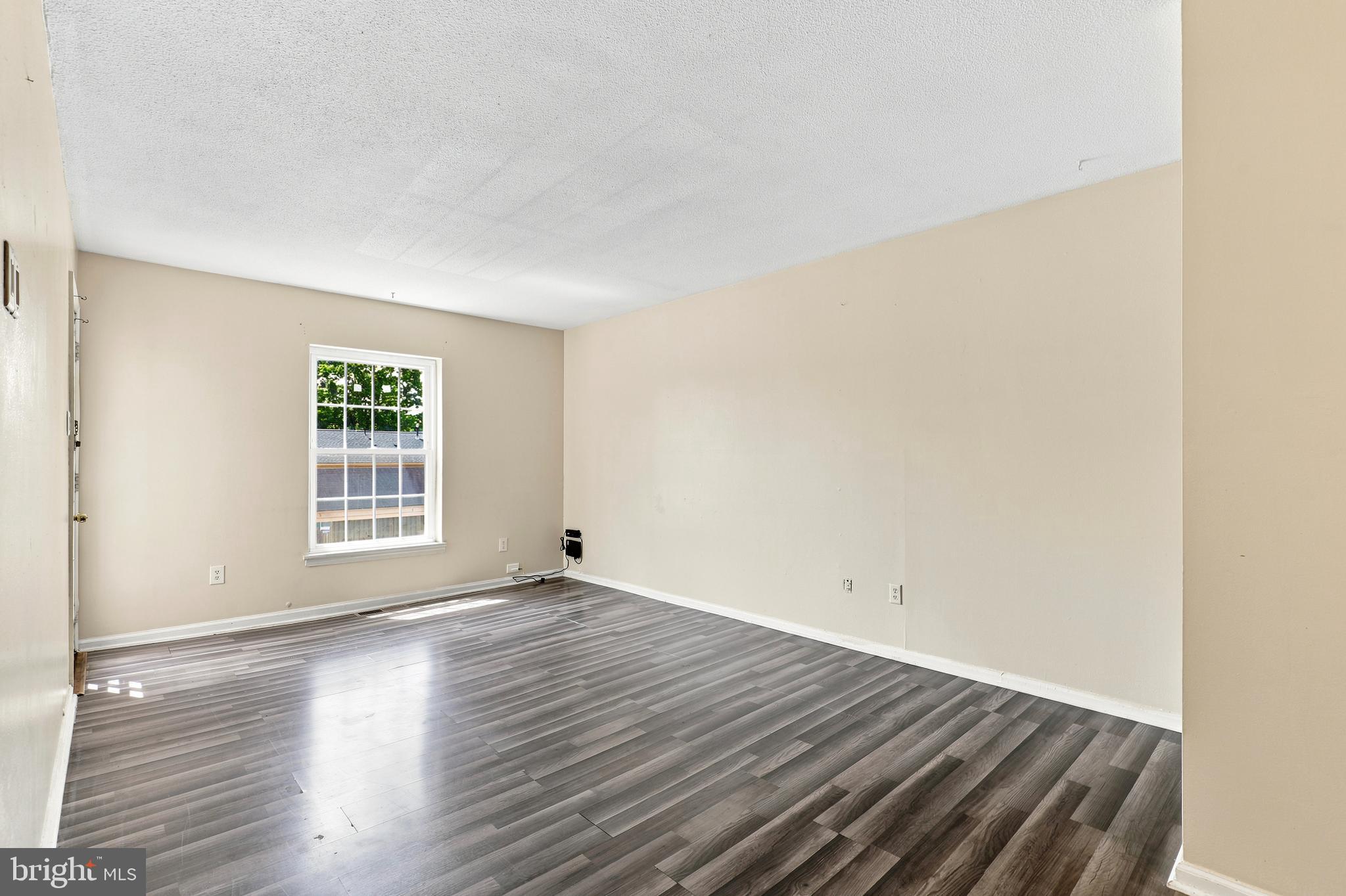 CHATHAM VIL OF TOW - Residential