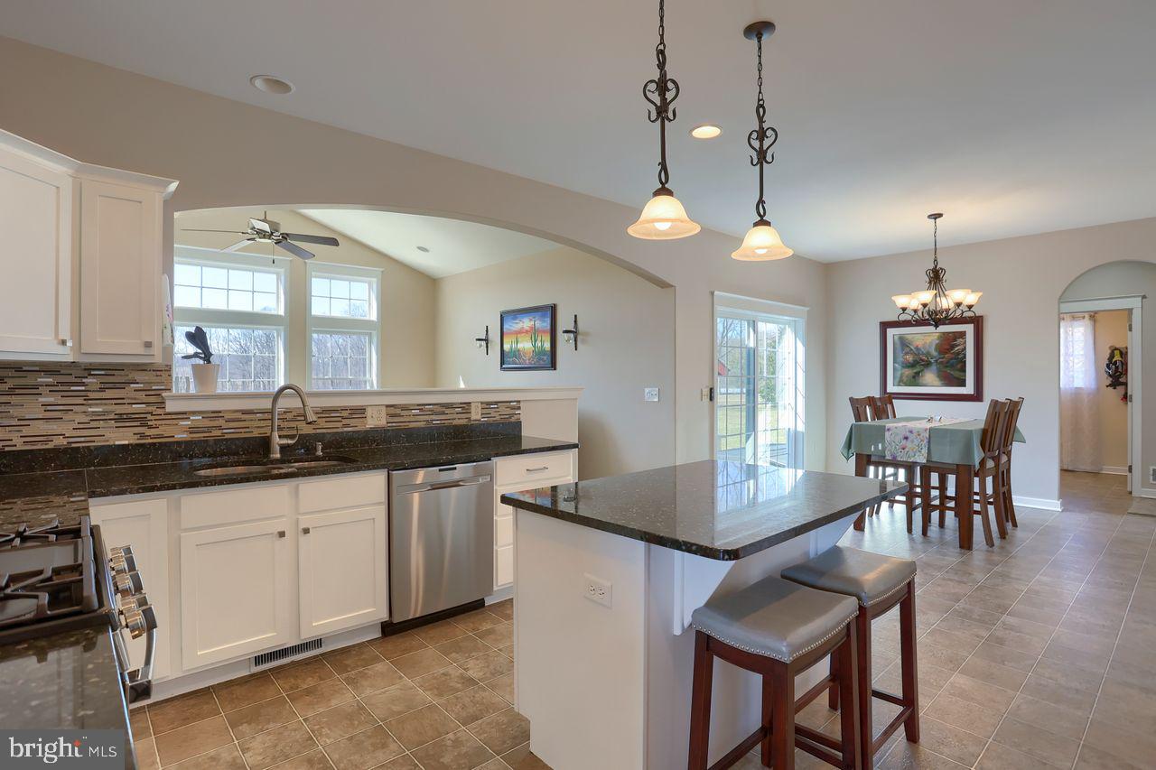 OLDE FIELD - Residential