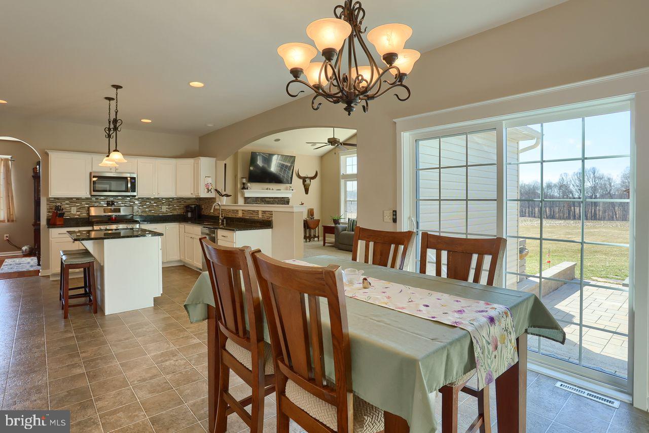 OLDE FIELD - Residential