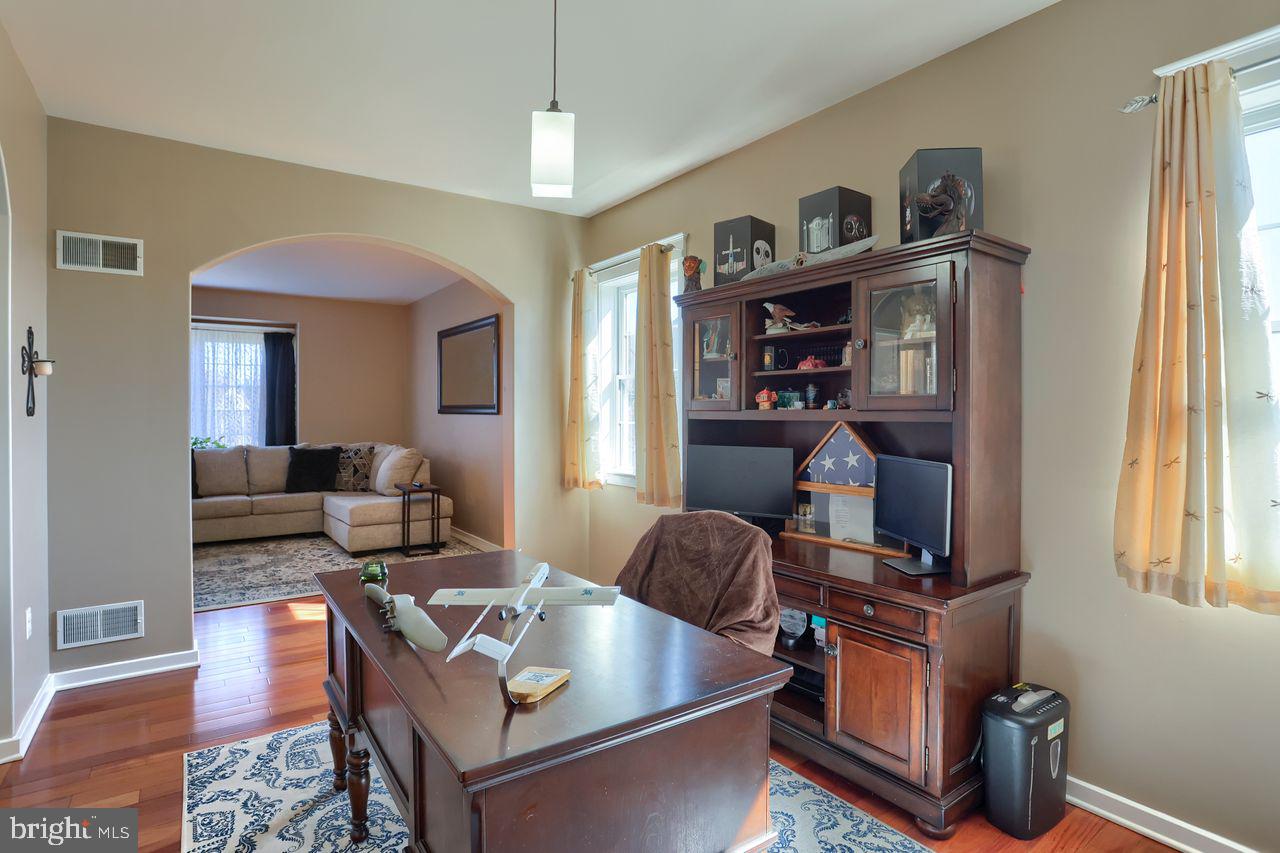 OLDE FIELD - Residential