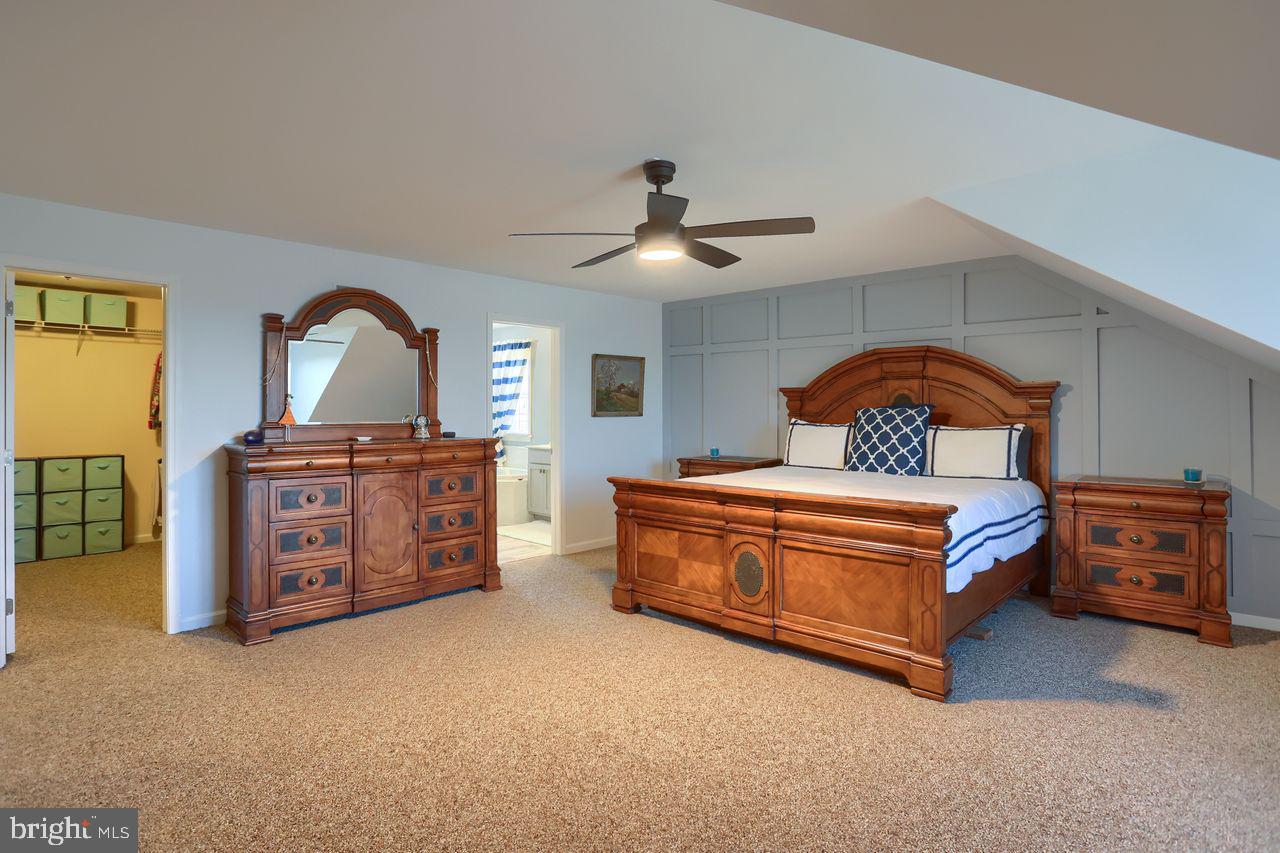 OLDE FIELD - Residential