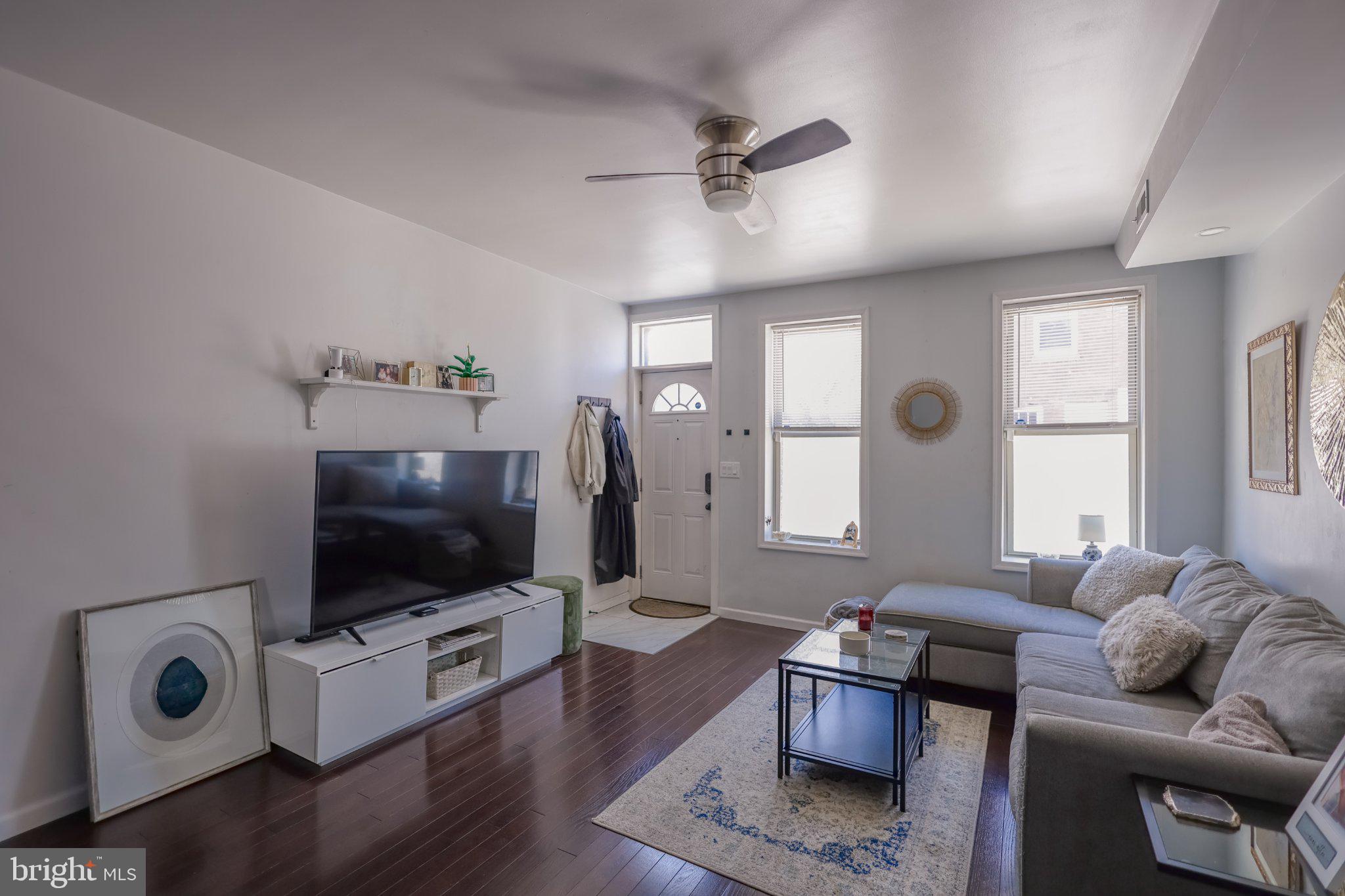 PORT RICHMOND - Residential