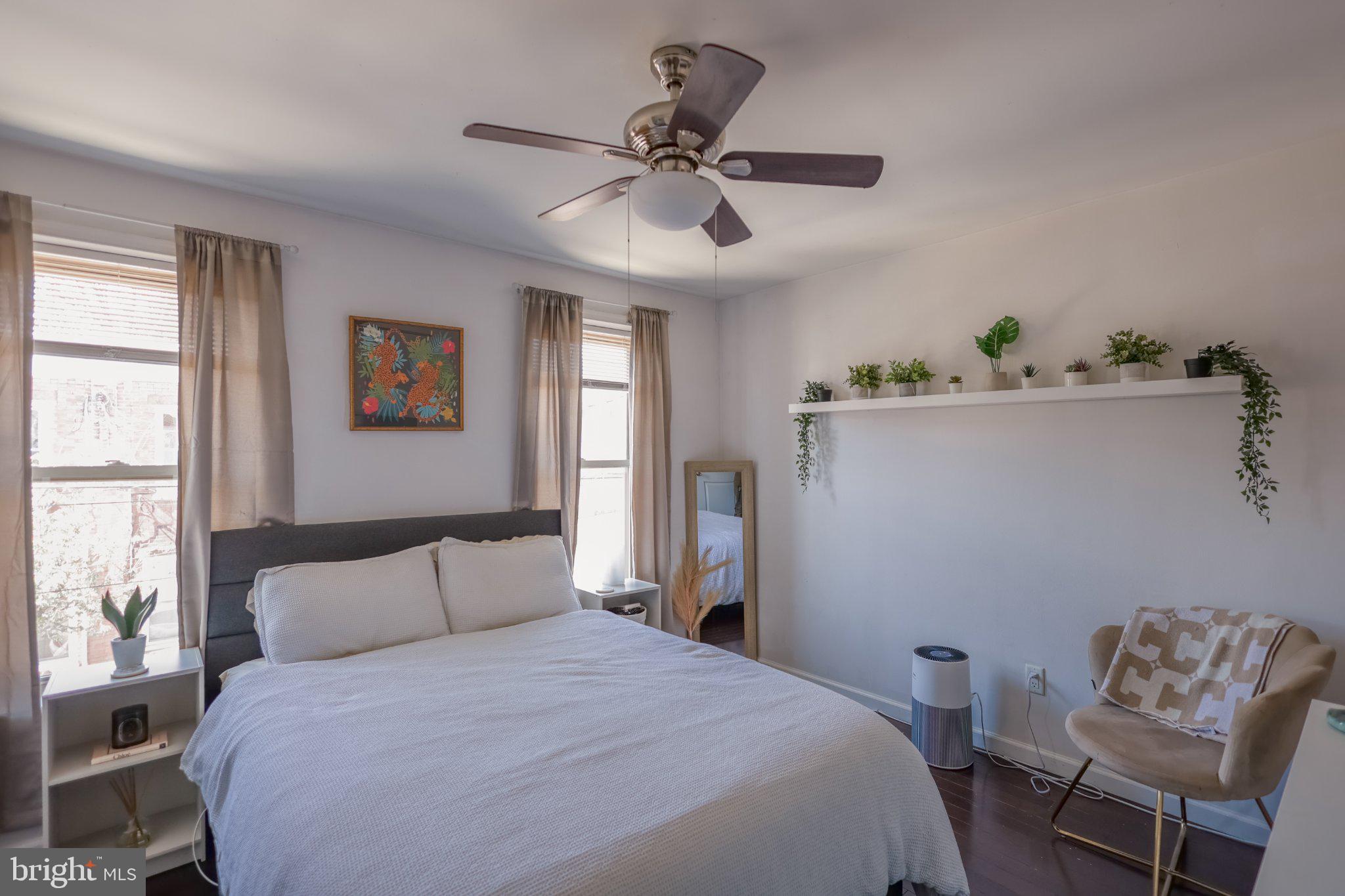 PORT RICHMOND - Residential