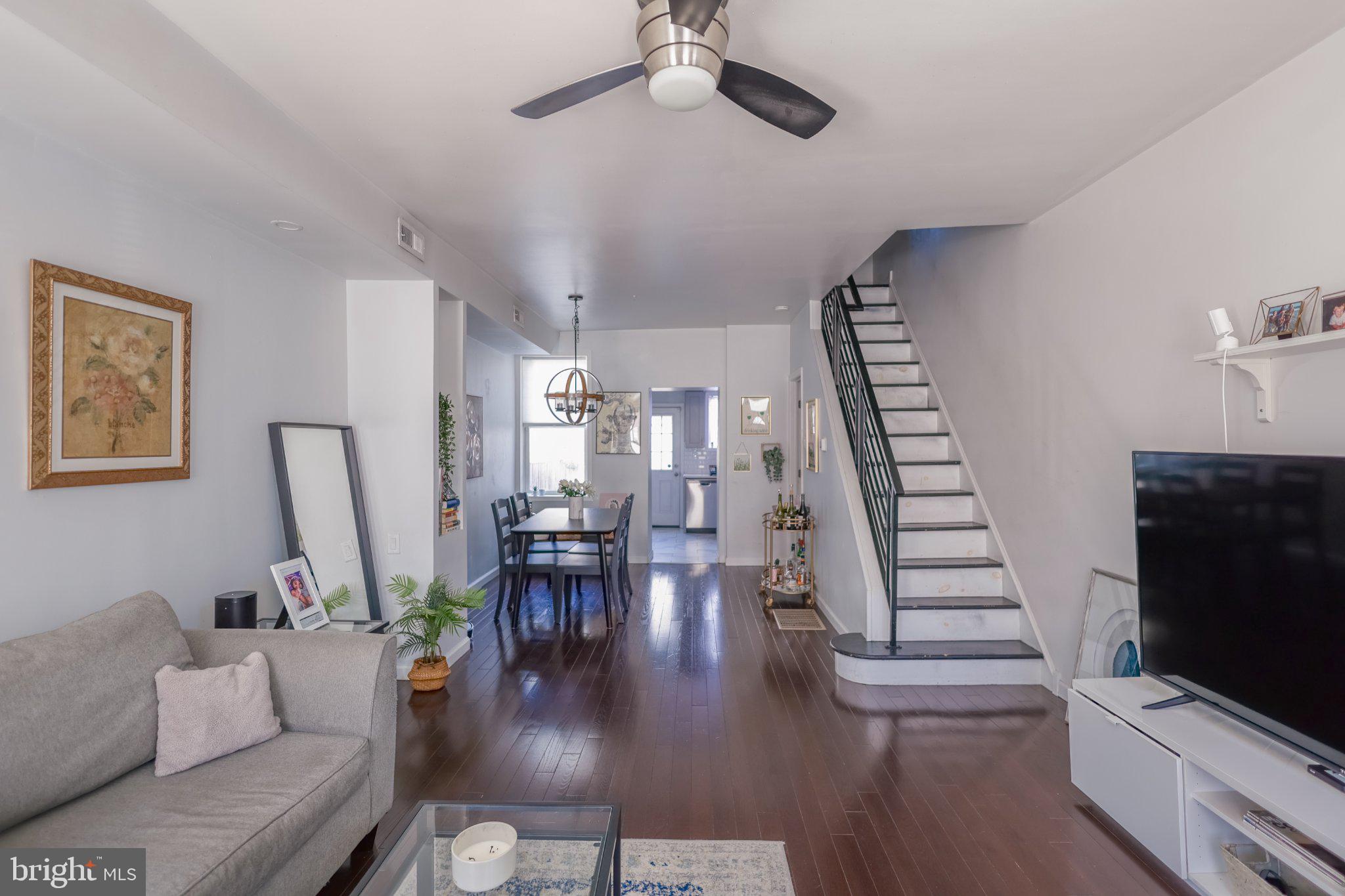 PORT RICHMOND - Residential