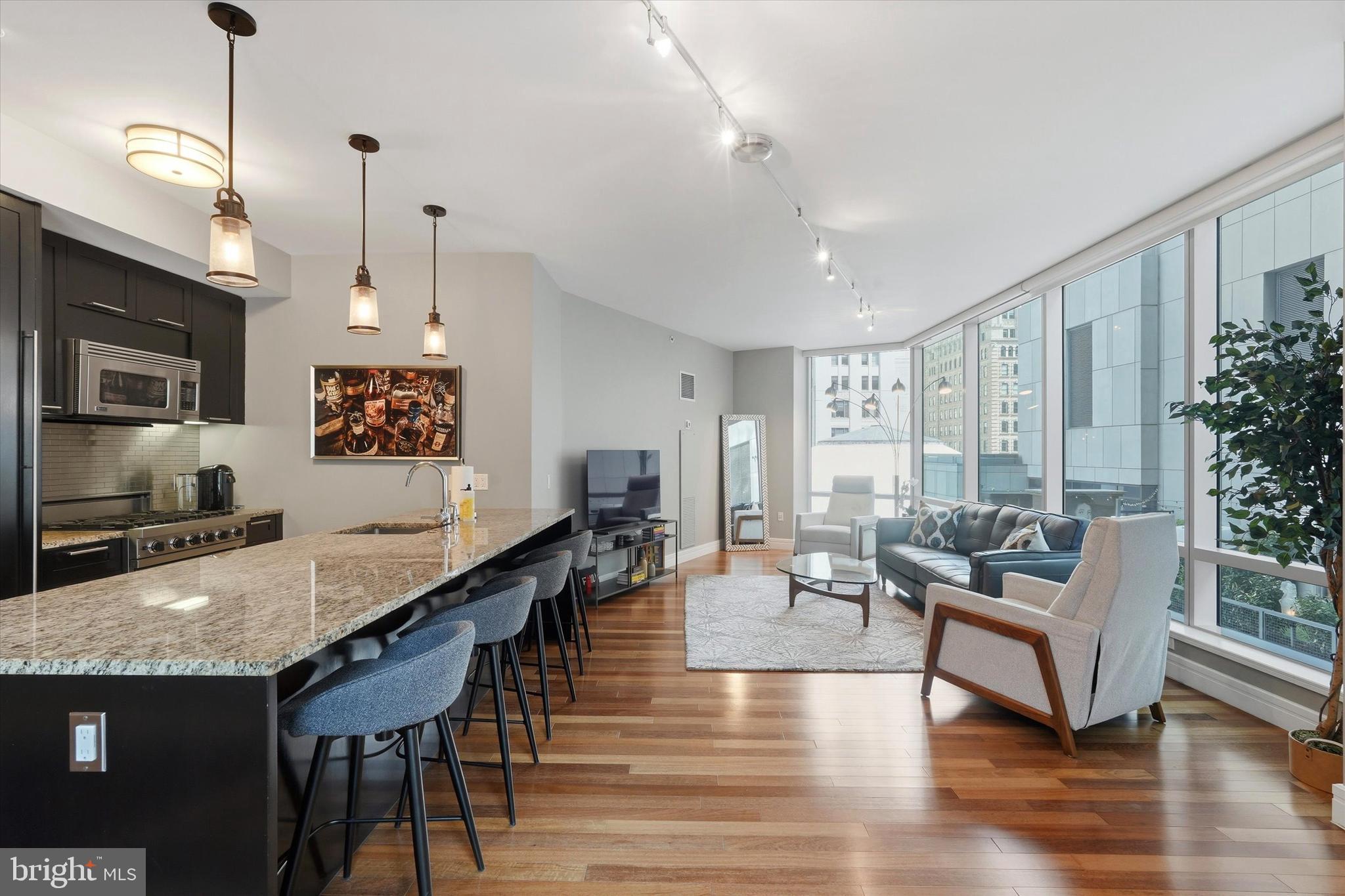 CENTER CITY - Residential
